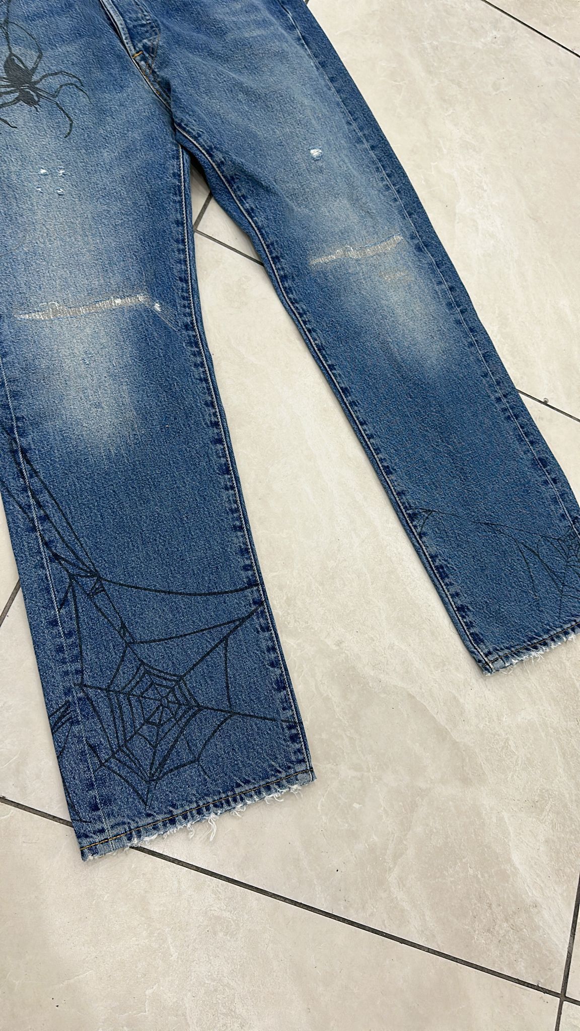 Levi's Vintage Clothing LVC Levi's Vintage Clothing 1984 501XX Tangled Web Jeans Size US 31 - 5 Thumbnail