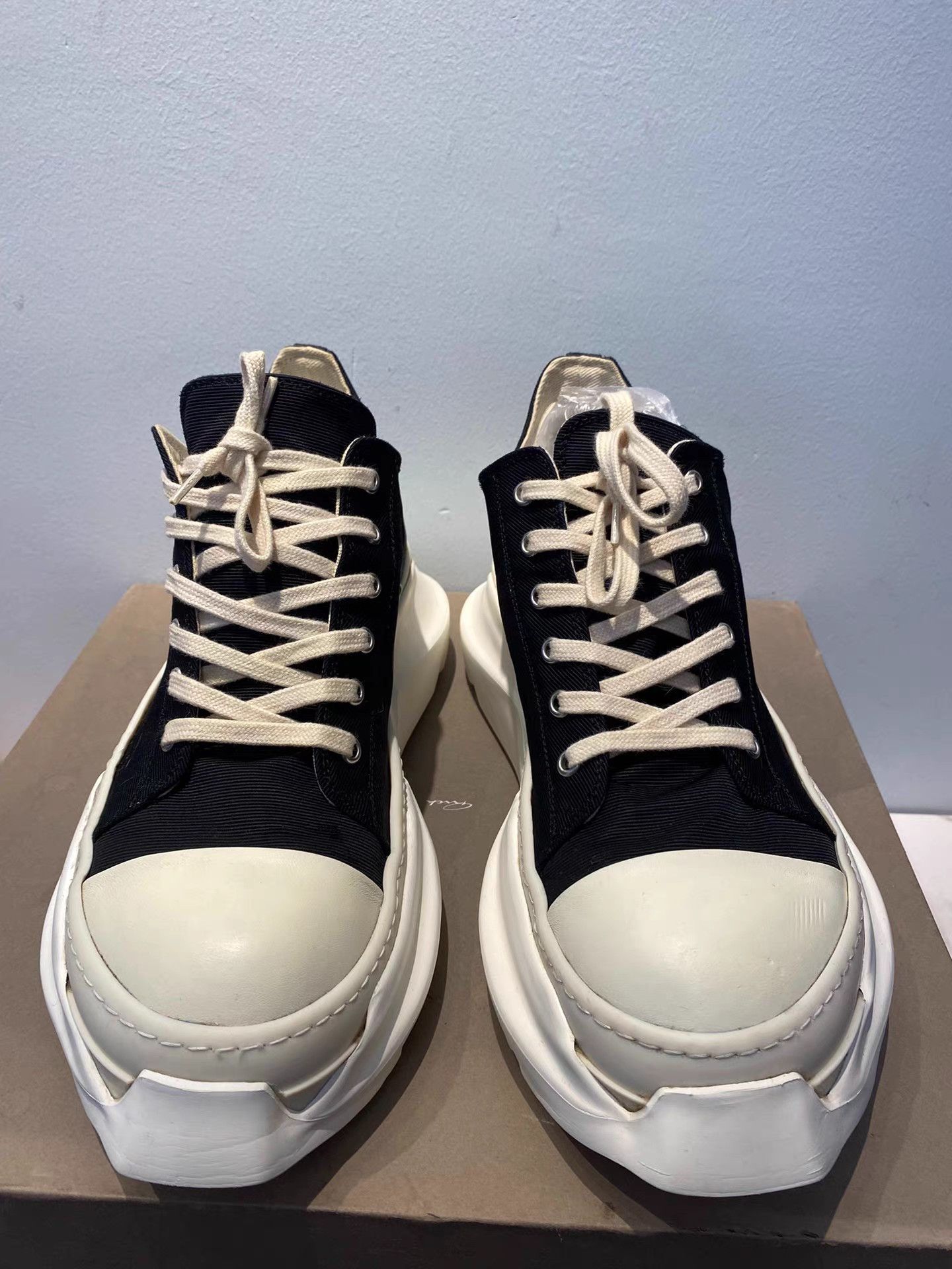 Rick Owens Rick Owens tractor sole sneakers Size US 10 / EU 43 - 3 Thumbnail