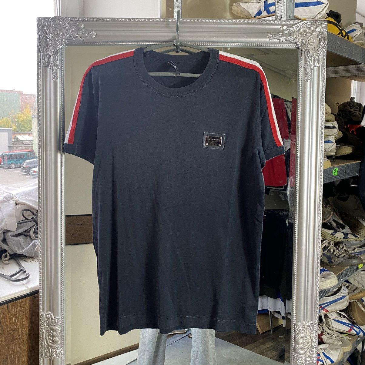 Dolce & Gabbana Dolce Gabbana T-shirt Vintage Italy style Size US L / EU 52-54 / 3 - 1 Thumbnail