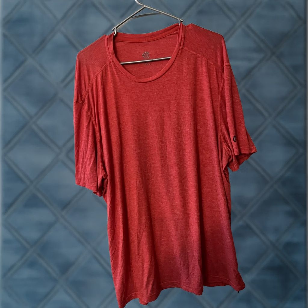 Champion C9 Champion Women's Workout Shirt - Red - Size XXL - Champion Shirt Size XXL / US 16-18 / IT 52-54 - 1 Thumbnail