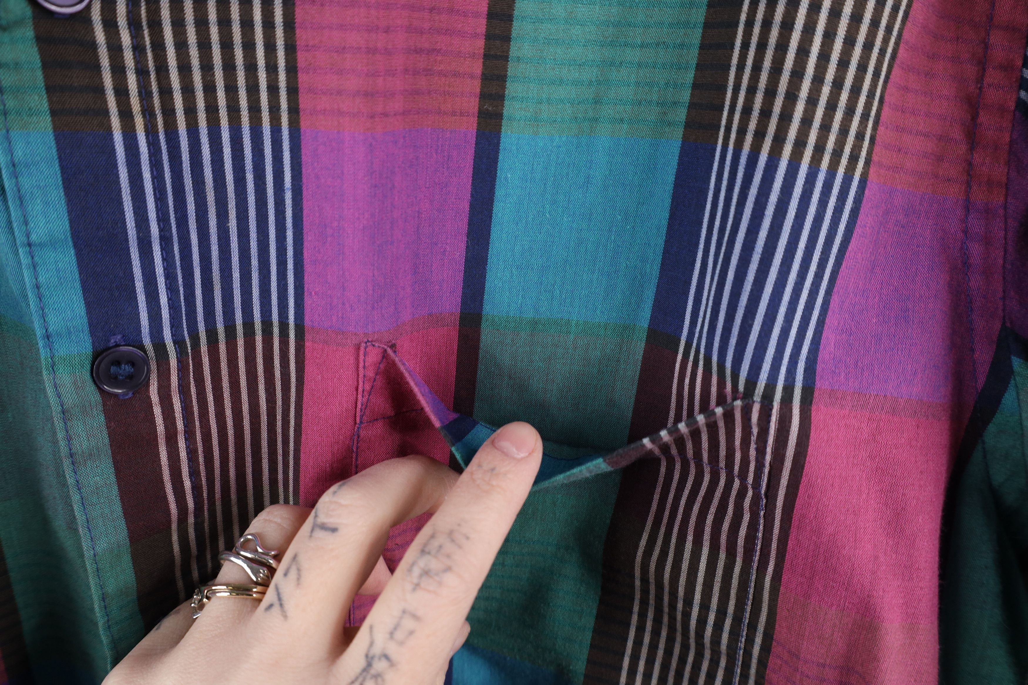 Vintage Vintage 70s 80s Streetwear Madras Collared Button Shirt Size US L / EU 52-54 / 3 - 7 Thumbnail