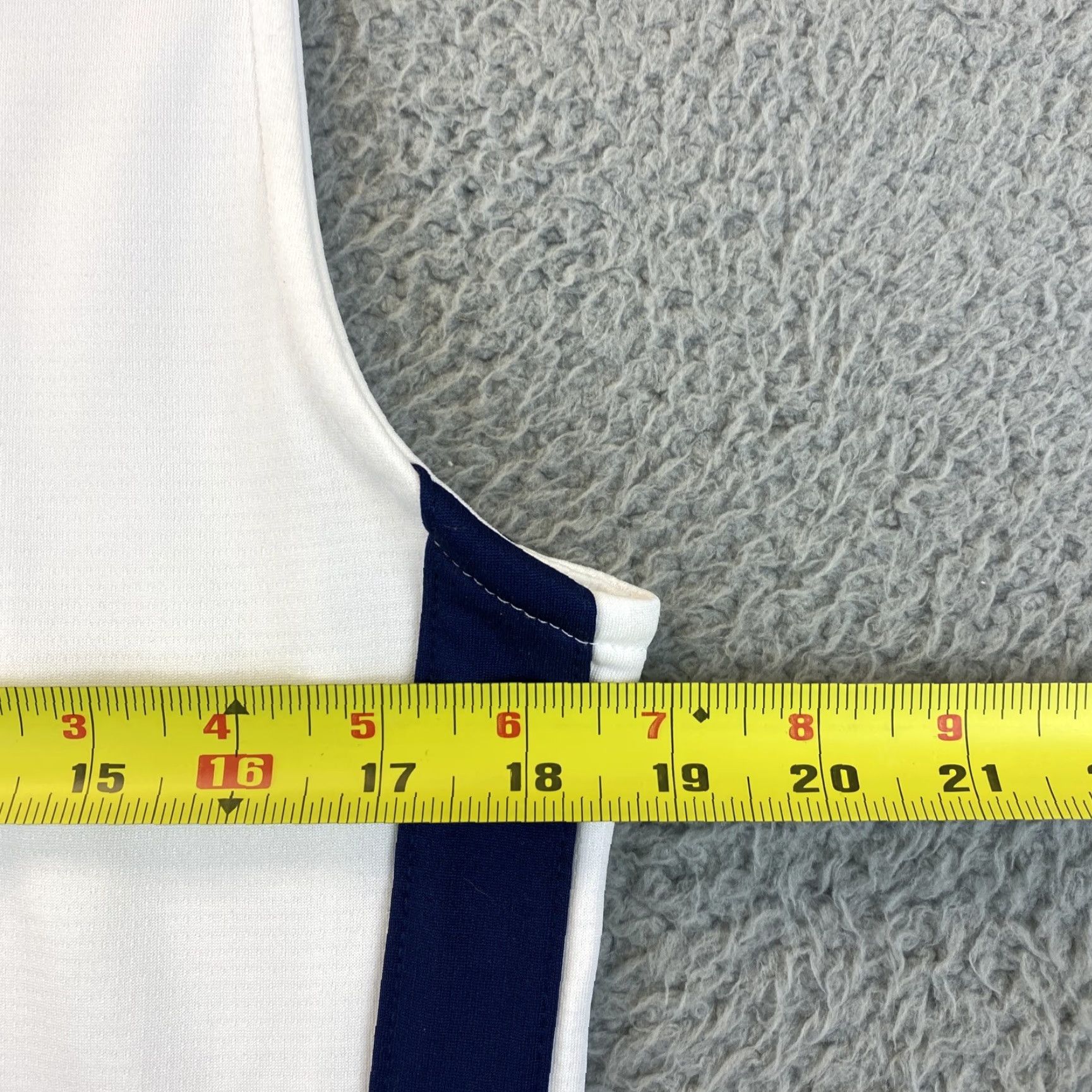 Nike Nike Dri-Fit White & Black Sleeveless Jersey Adult M Medium Tank /64-9 Size US M / EU 48-50 / 2 - 5 Thumbnail