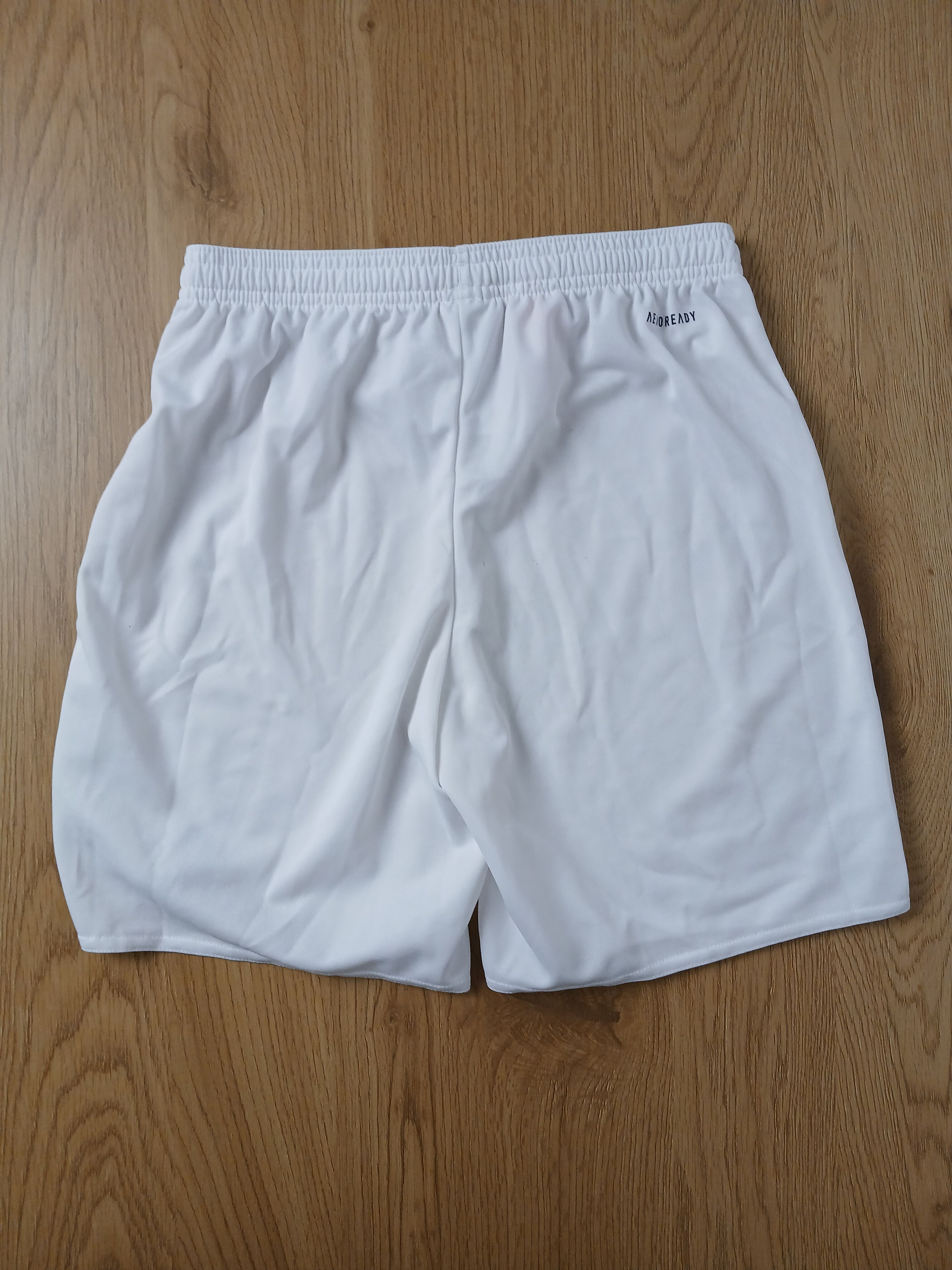 Adidas KIDS Adidas Shorts Size US 26 / EU 42 - 2 Thumbnail
