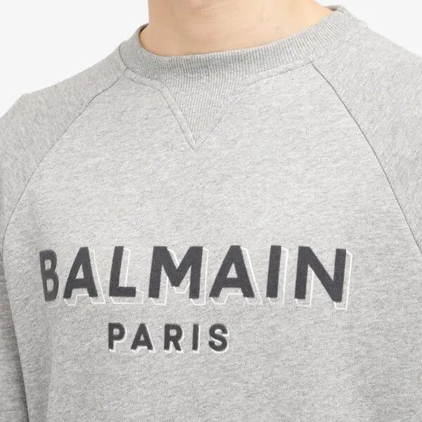 Balmain o1s1wg110125 Flock Logo Crewneck Sweatshirt in Grey Size US M / EU 48-50 / 2 - 5 Thumbnail