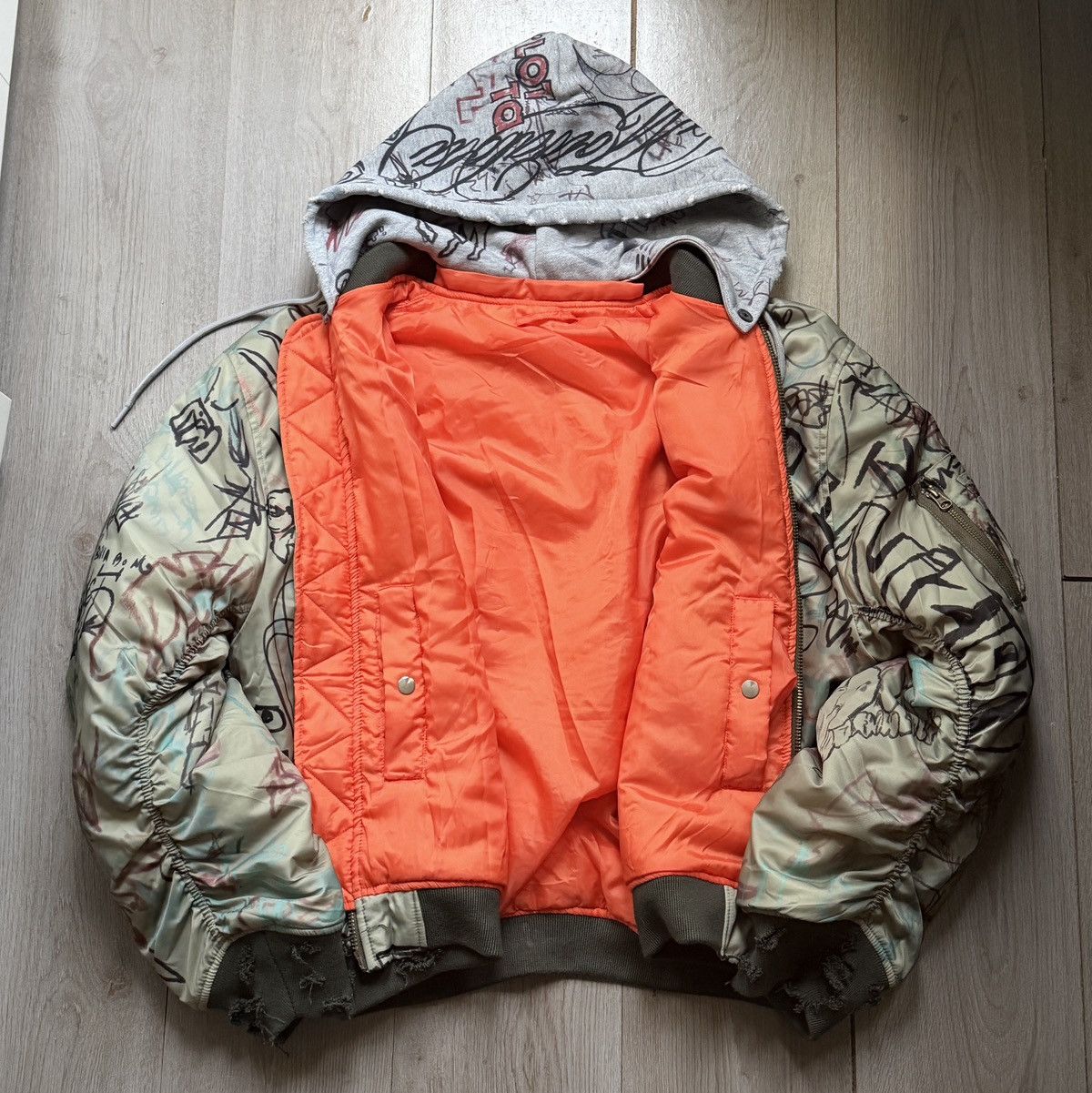 Mowalola Mowalola Graffiti Print Bomber Jacket Size US XL / EU 56 / 4 - 2 Thumbnail