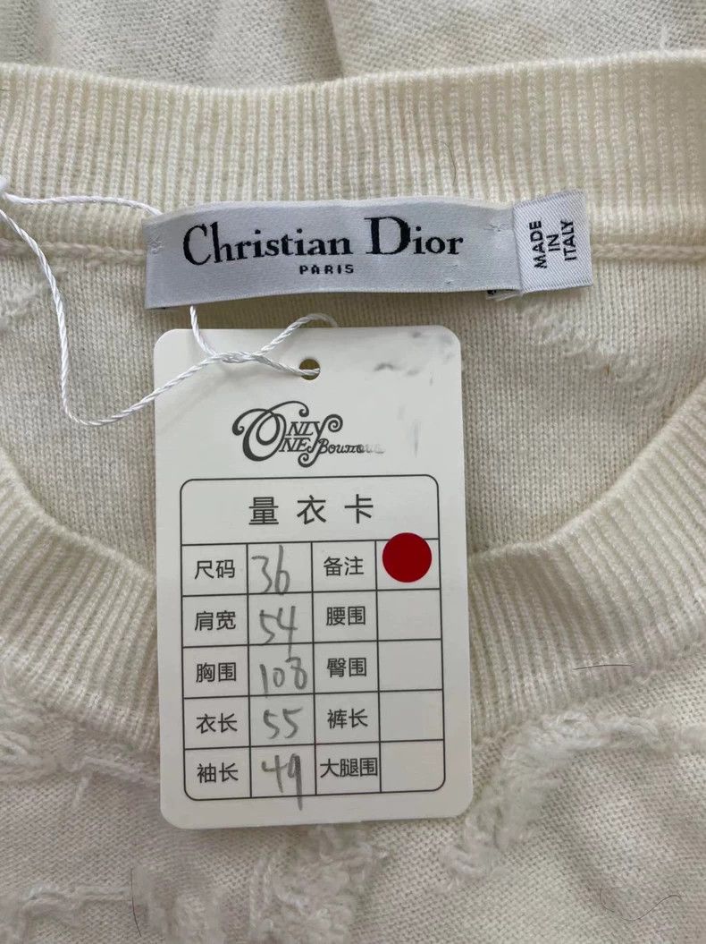 Dior Dior White three-dimensional feather cashmere knitwear swe Size XS / US 0-2 / IT 36-38 - 7 Thumbnail