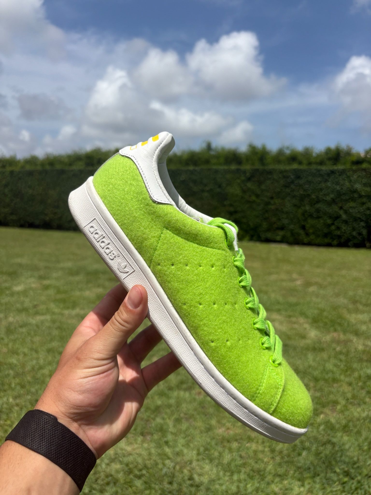 Adidas × Pharrell Adidas x Pharrell Stan Smith Tennis Ball Green Size US 9.5 / EU 42-43 - 1 Thumbnail