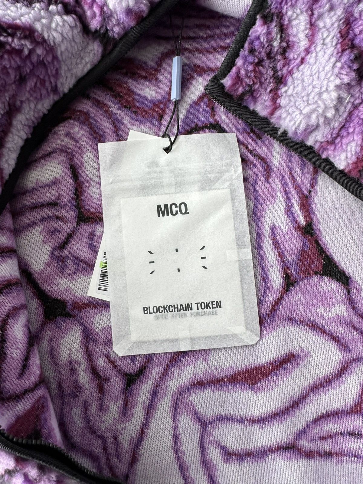 McQ Alexander McQueen MCQ By ALEXANDER MCQUEEN Fleece Gilet Size US XL / EU 56 / 4 - 4 Thumbnail