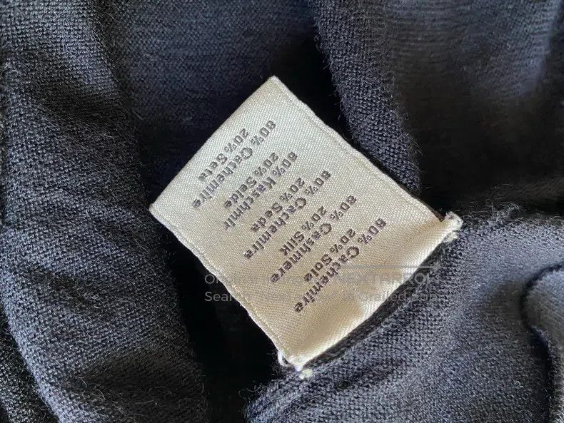 Hermes Hermes Black Knit Crewneck Sweater with Red and White Stri Size US M / EU 48-50 / 2 - 4 Thumbnail
