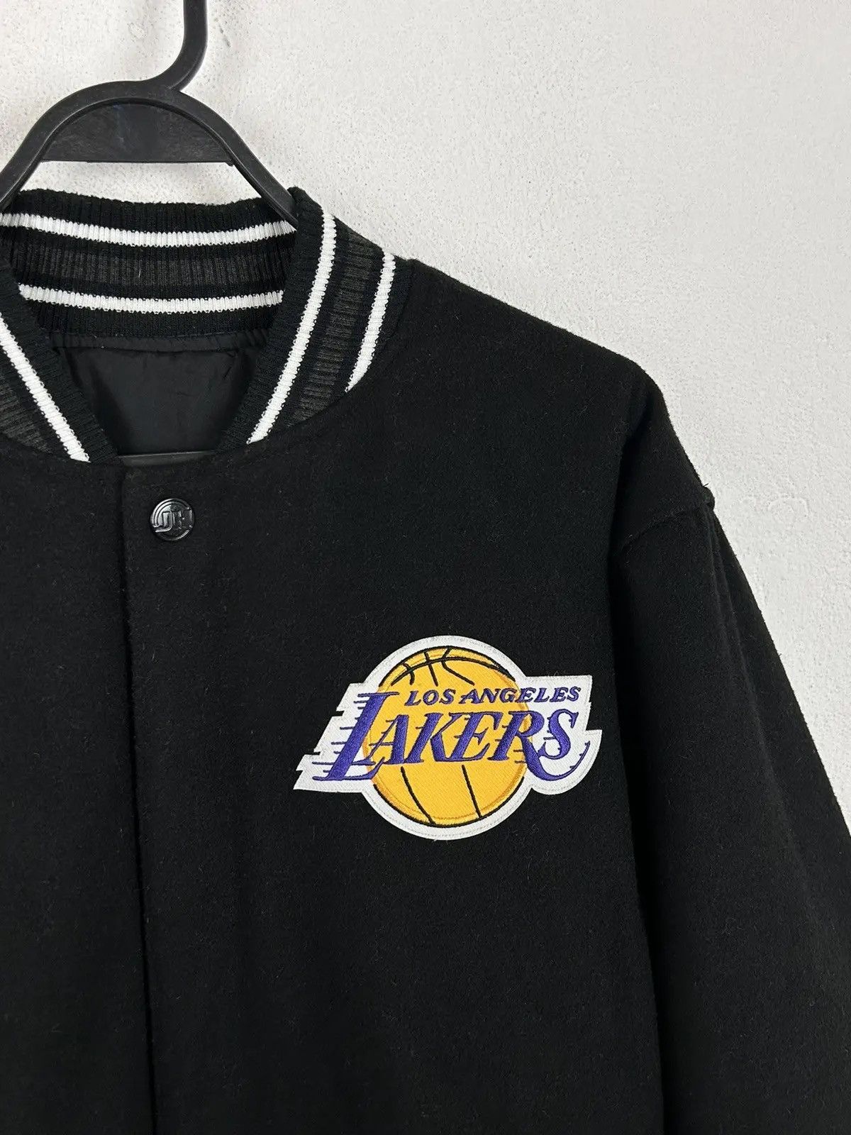 JH Design Vintage JH Design L.A. Lakers NBA Wool Reversible Jacket Size US S / EU 44-46 / 1 - 5 Thumbnail