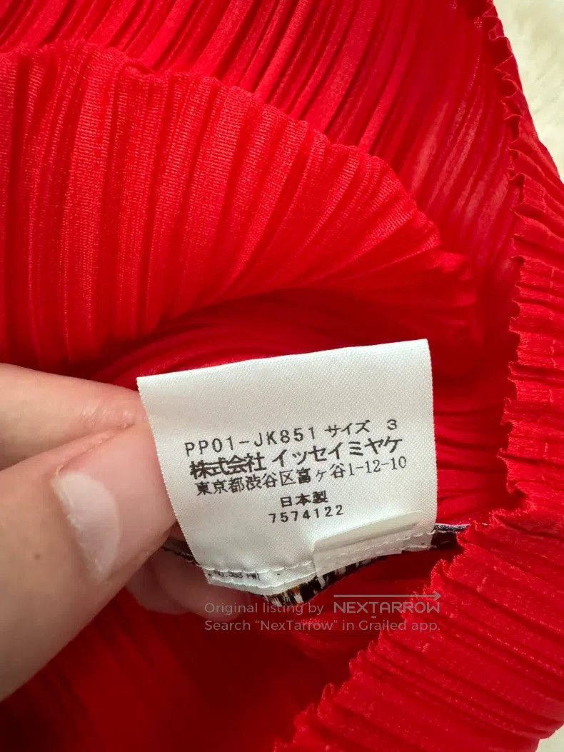 Issey Miyake Issey Miyake Short Sleeve Top Size L / US 10 / IT 46 - 4 Thumbnail