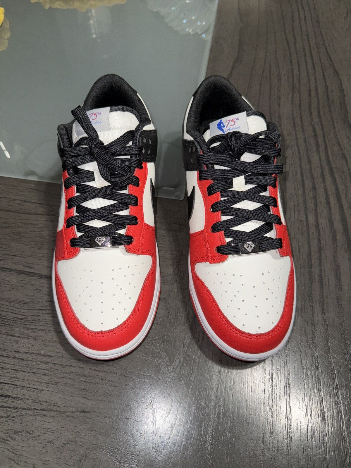 Nike NBA x Dunk Low EMB ‘75th Anniversary’ Size US 8.5 / EU 41-42 - 3 Thumbnail