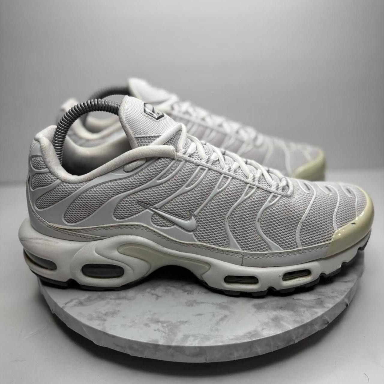 Nike Airmax plus white Size US 9 / EU 42 - 1 Thumbnail