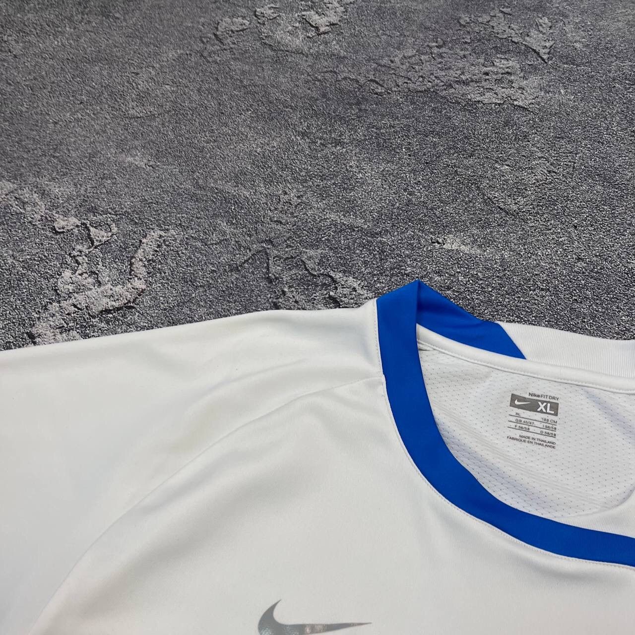 Nike Nike Total 90 Vintage T-shirt 00s Big logo Small logo Swoosh Size US XL / EU 56 / 4 - 7 Thumbnail