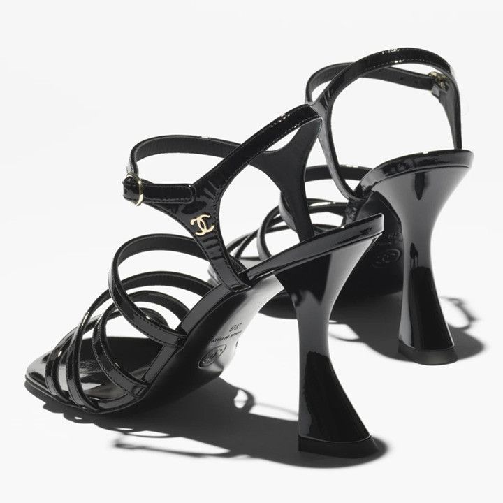 Chanel o1h1sh10526 Patent Sandals in Black Size US 6 / IT 36 - 3 Thumbnail
