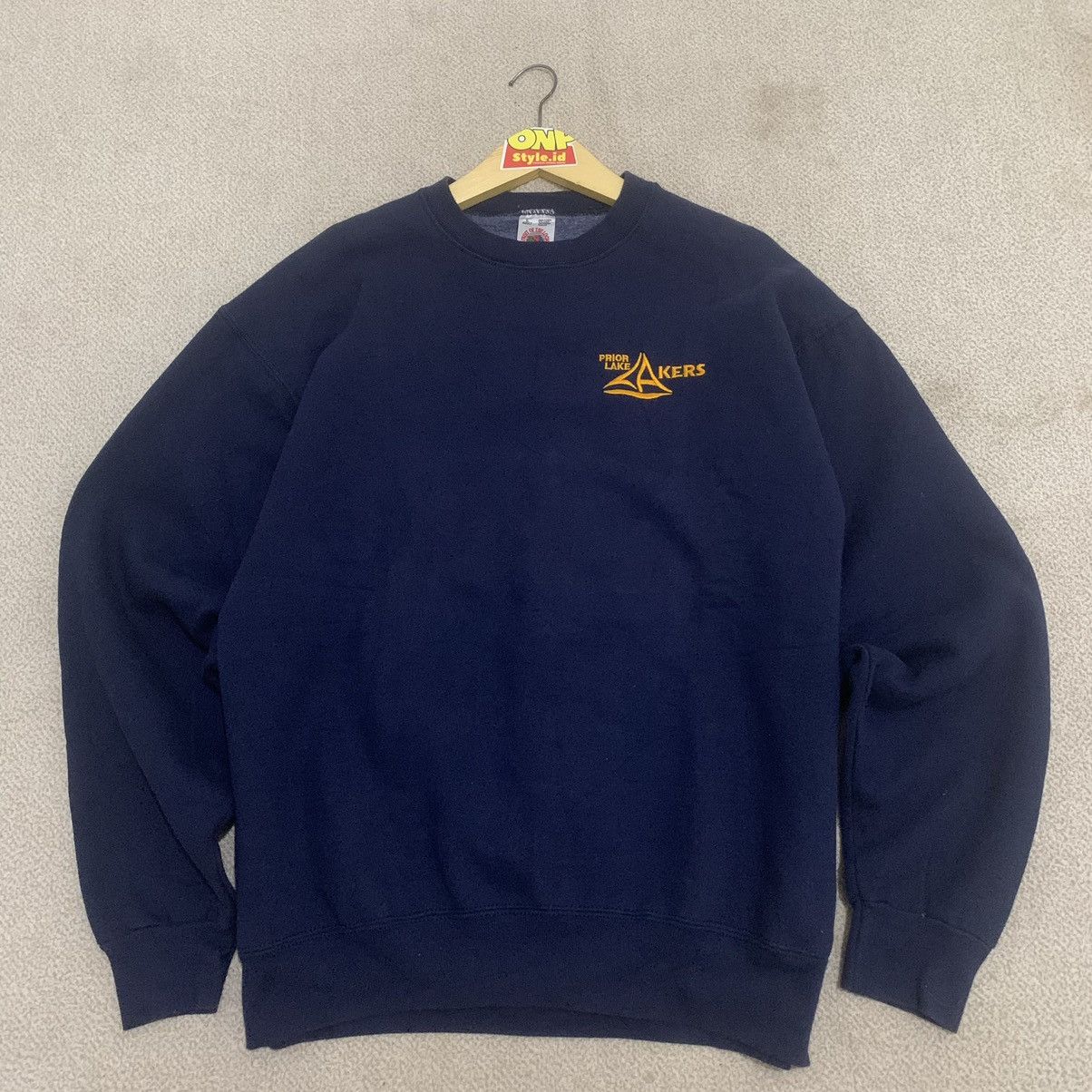 Fruit Of The Loom × Hanes × Vintage Sweater Vintage The Prior Lake Lakers Football Size US XL / EU 56 / 4 - 1 Thumbnail