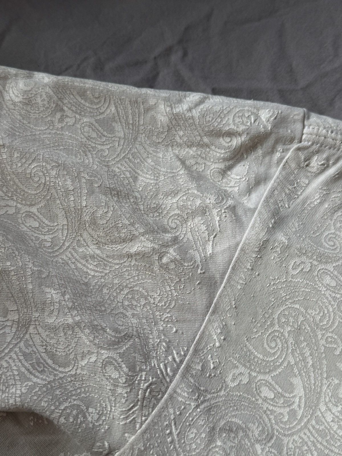 Number (N)ine Textured paisley Number (N)ine pocket tee Size US M / EU 48-50 / 2 - 6 Thumbnail