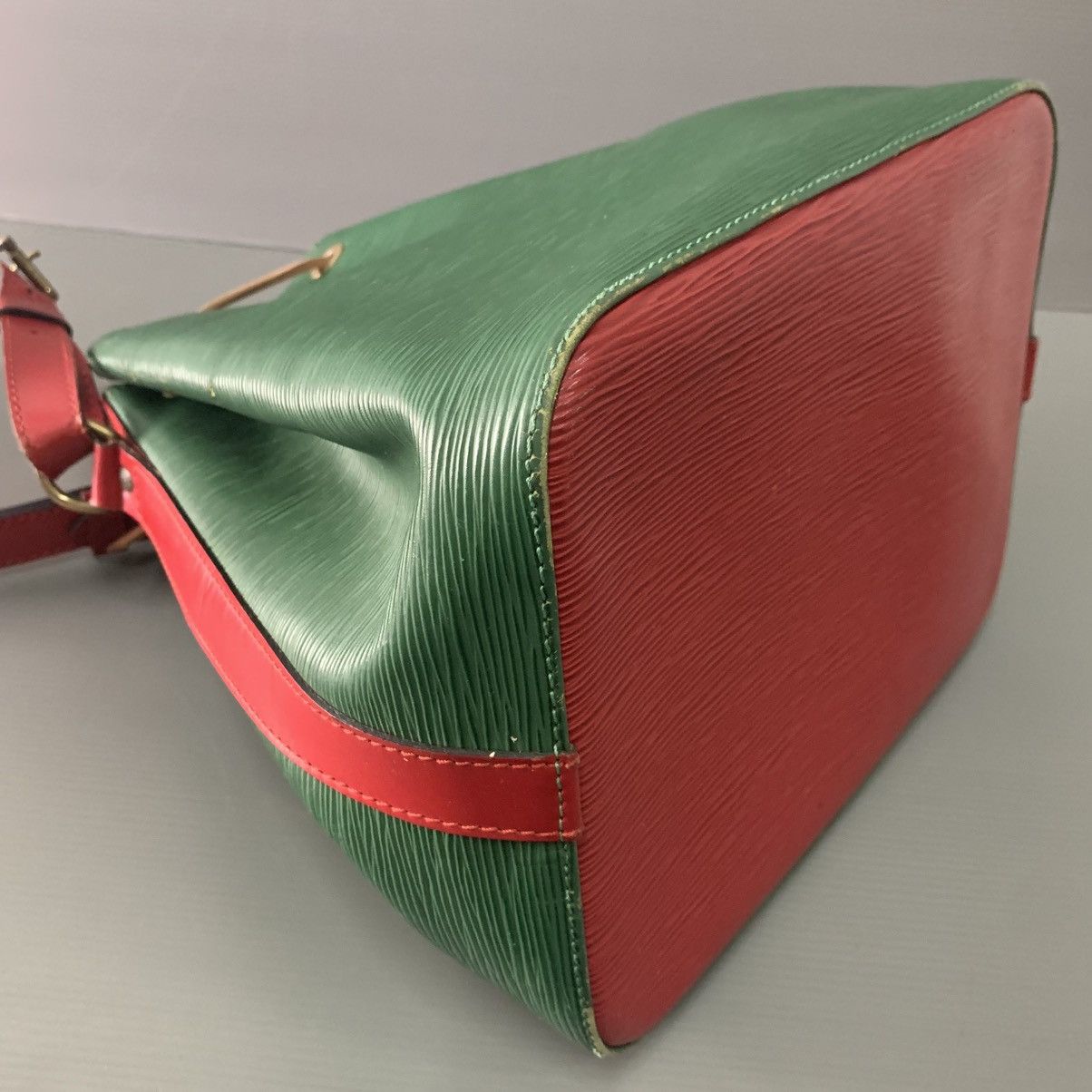 Louis Vuitton Authentic Louis Vuitton Epi Leather Petit Noe Size ONE SIZE - 12 Thumbnail