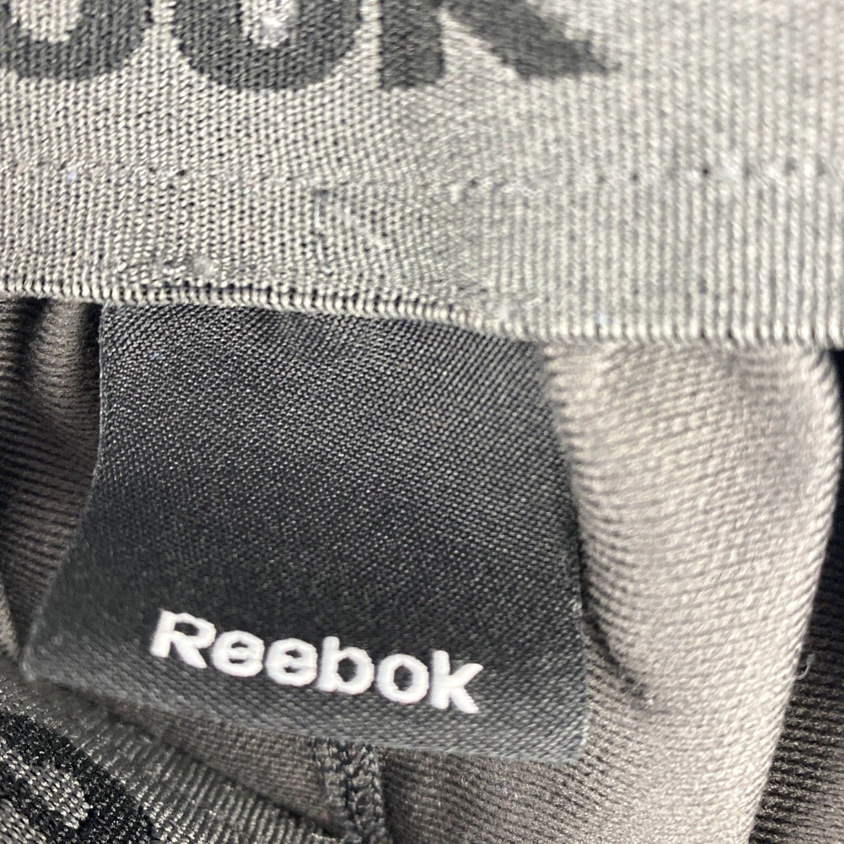 Reebok Reebok Men's Shorts Medium Lounge Short Pants Gray Charcoal Cotton / 42-35 Medium Mens Shorts Gray Reebok Logo Sports Shorts 2020-2029 Regular Size M Size US 31 - 4 Thumbnail