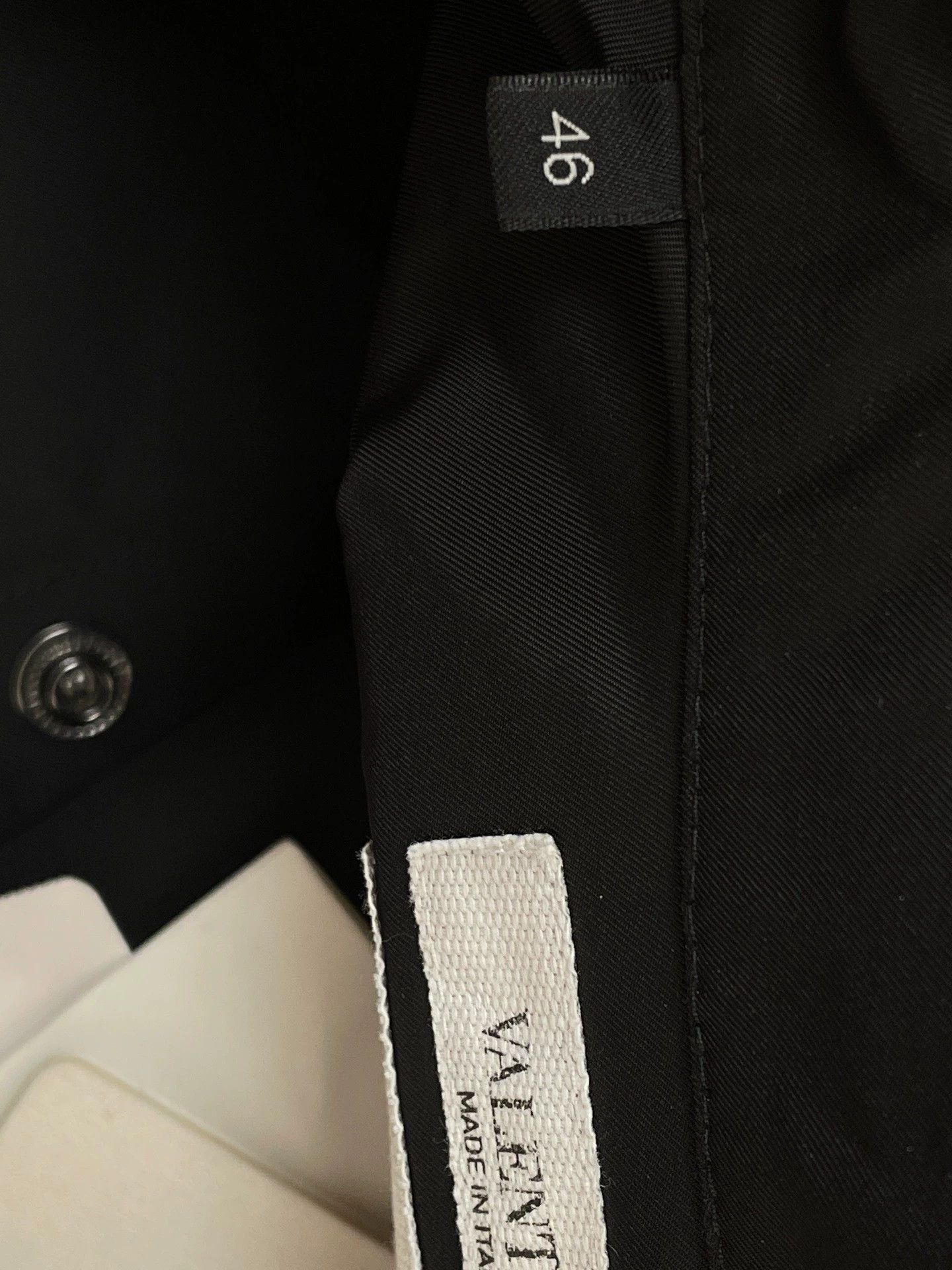 Valentino Valentino Rivet Collar Long Sleeve Black Shirt 46 Size US S / EU 44-46 / 1 - 4 Thumbnail