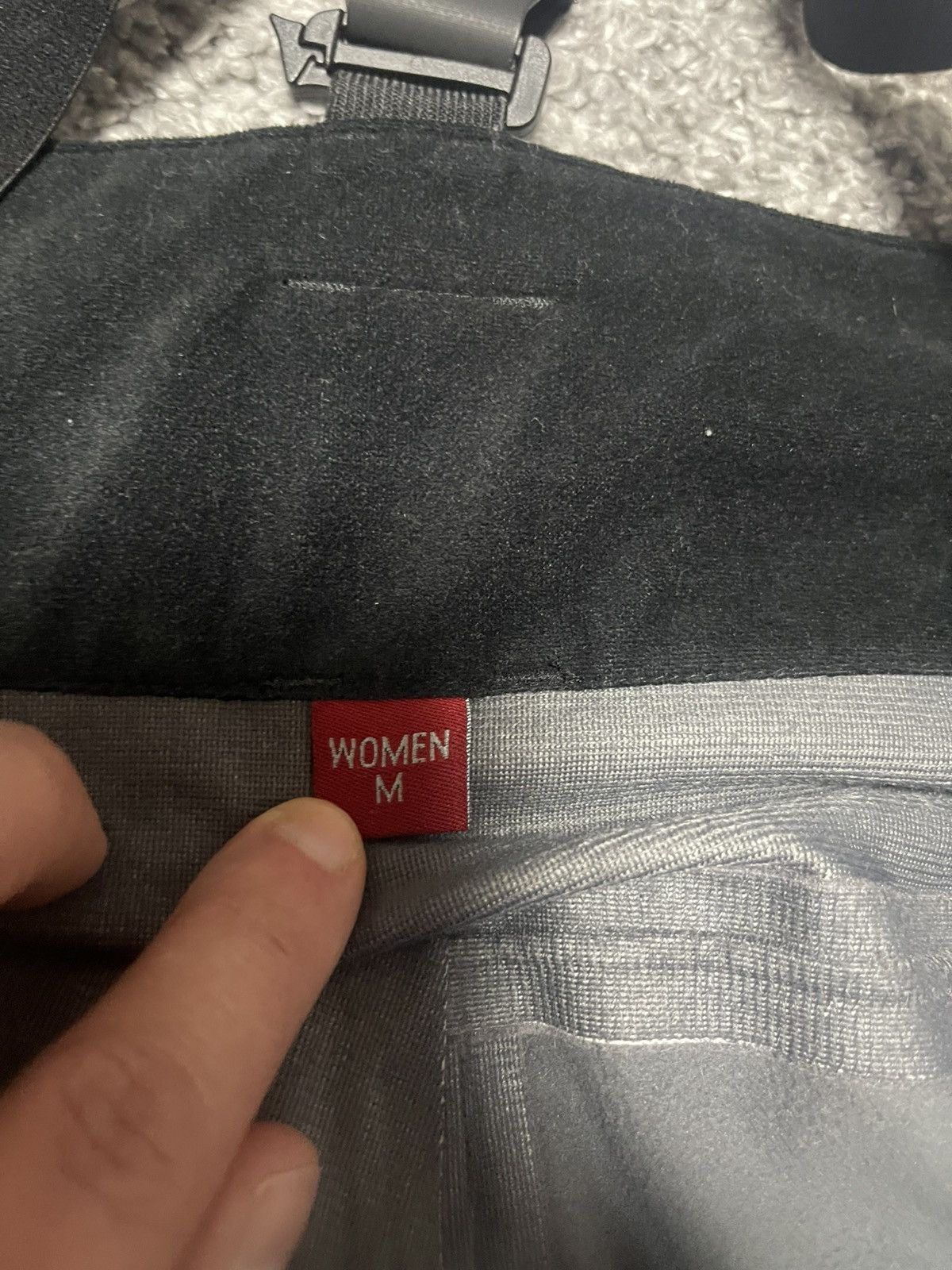 Haglofs Haglofs Ski Pants Gore TEx RECCO womans size M Size 36" / US 14 / IT 50 - 20 Thumbnail