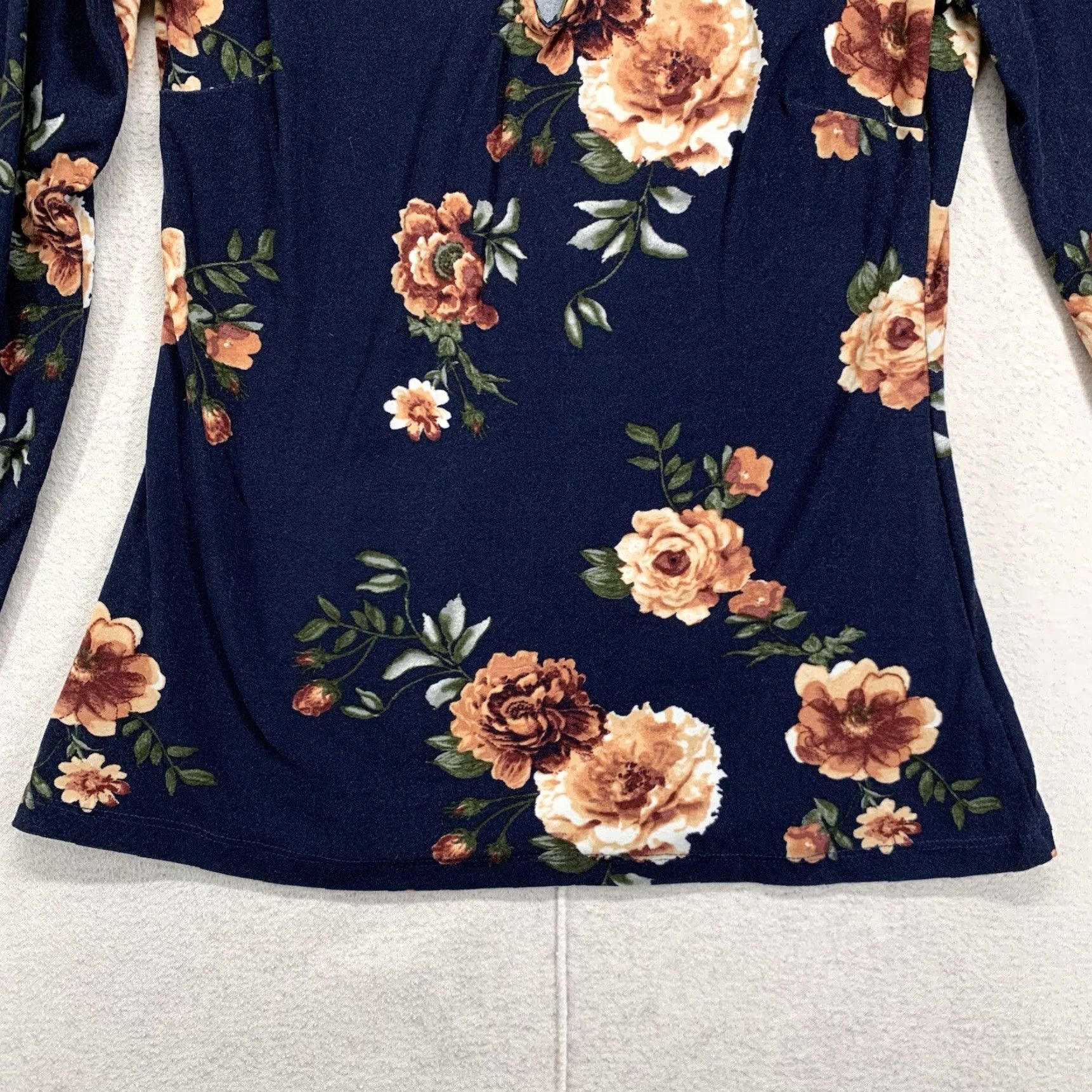 Vintage J for Justify Women Top Long Sleeve Floral Blue V-Neck Pullover XS S Size S / US 4 / IT 40 - 6 Thumbnail