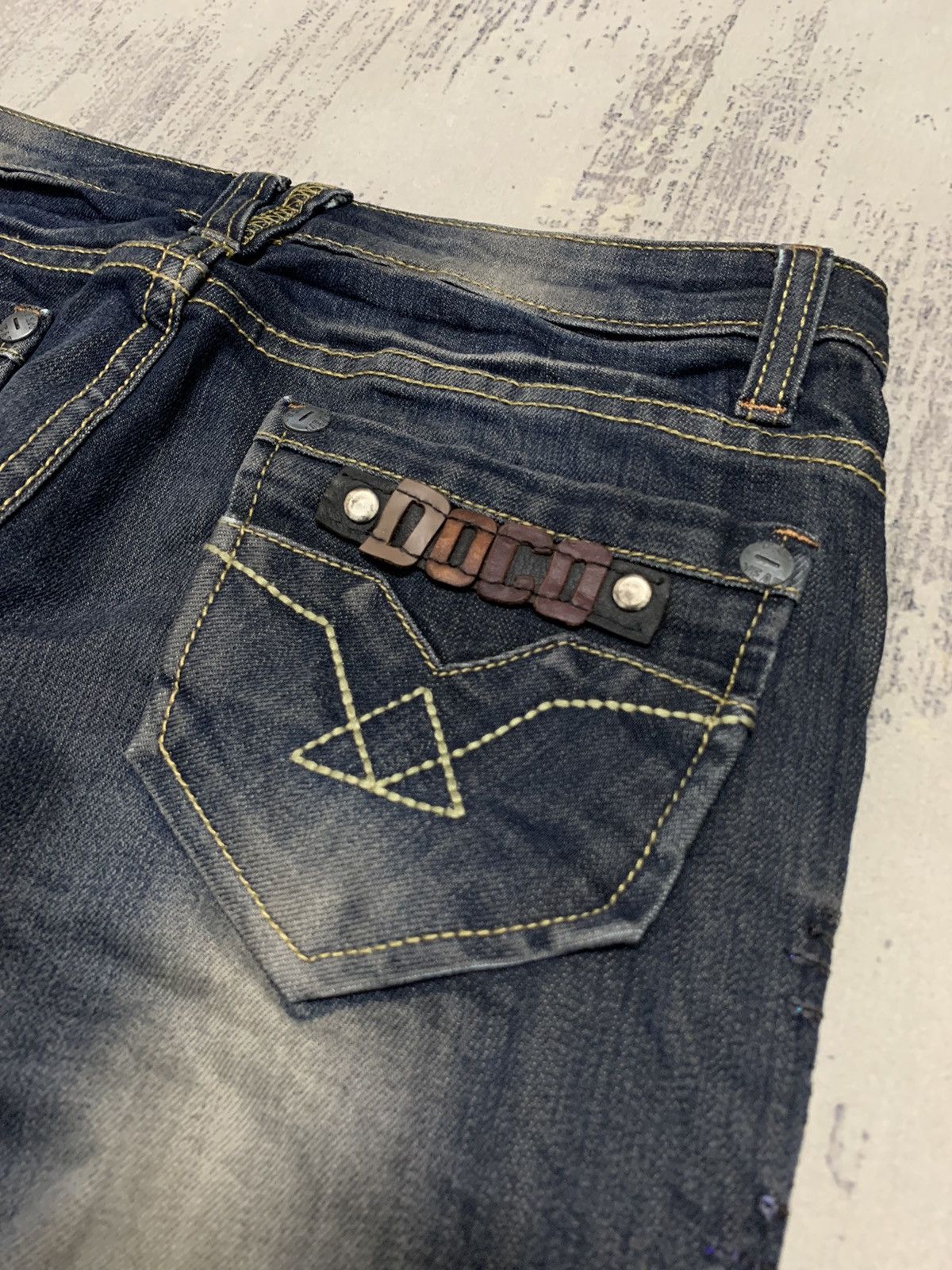 If Six Was Nine × Le Grande Bleu (L.G.B.) × Tornado Mart Japanese Brand JDZM Tornado Mart Style Lace Jeans 30x32 Size 30" / US 8 / IT 44 - 10 Thumbnail