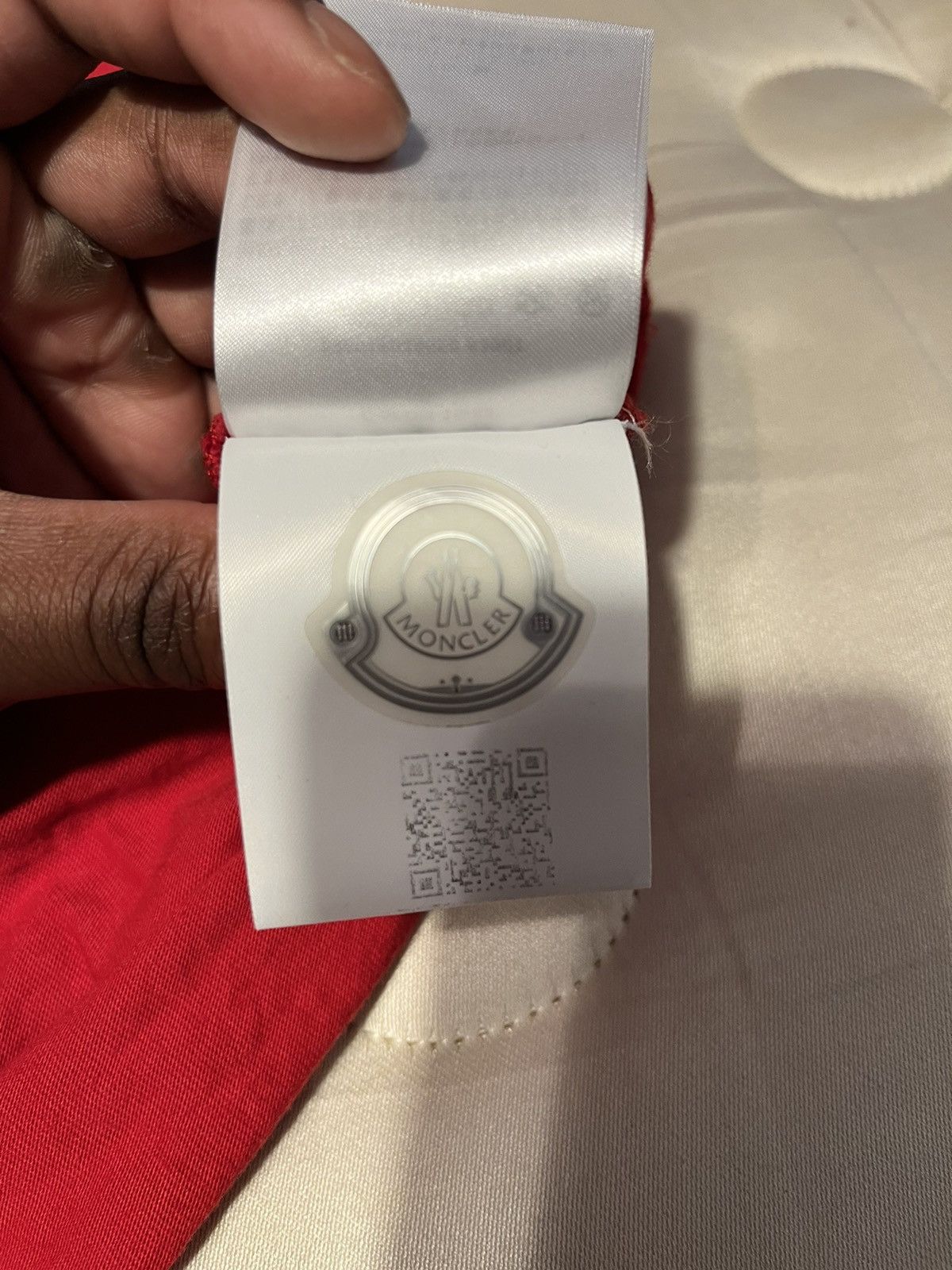 Moncler Moncler tshirt Size US S / EU 44-46 / 1 - 6 Thumbnail