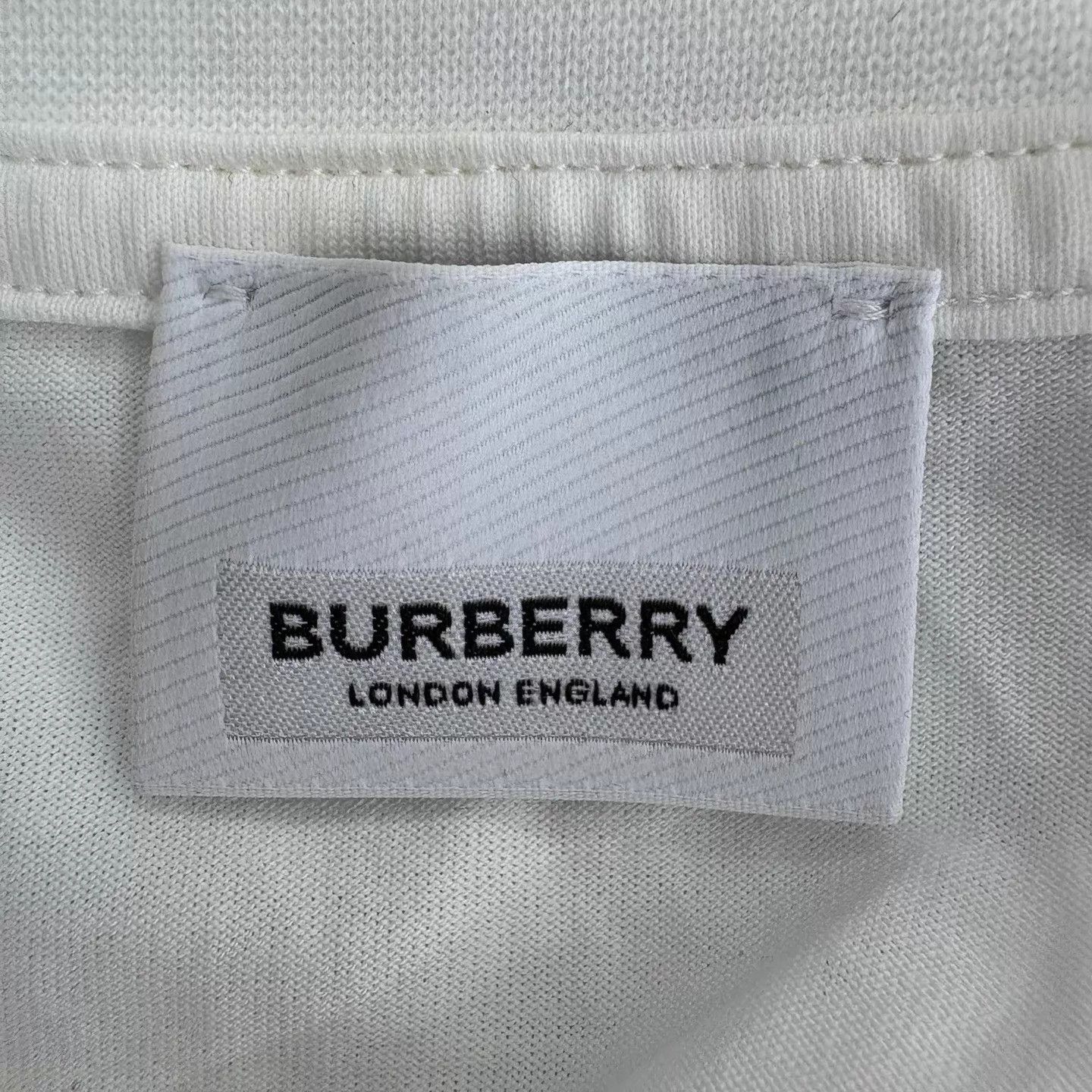 Burberry BURBERRY logo print short-sleeve tee new M Size US M / EU 48-50 / 2 - 3 Thumbnail