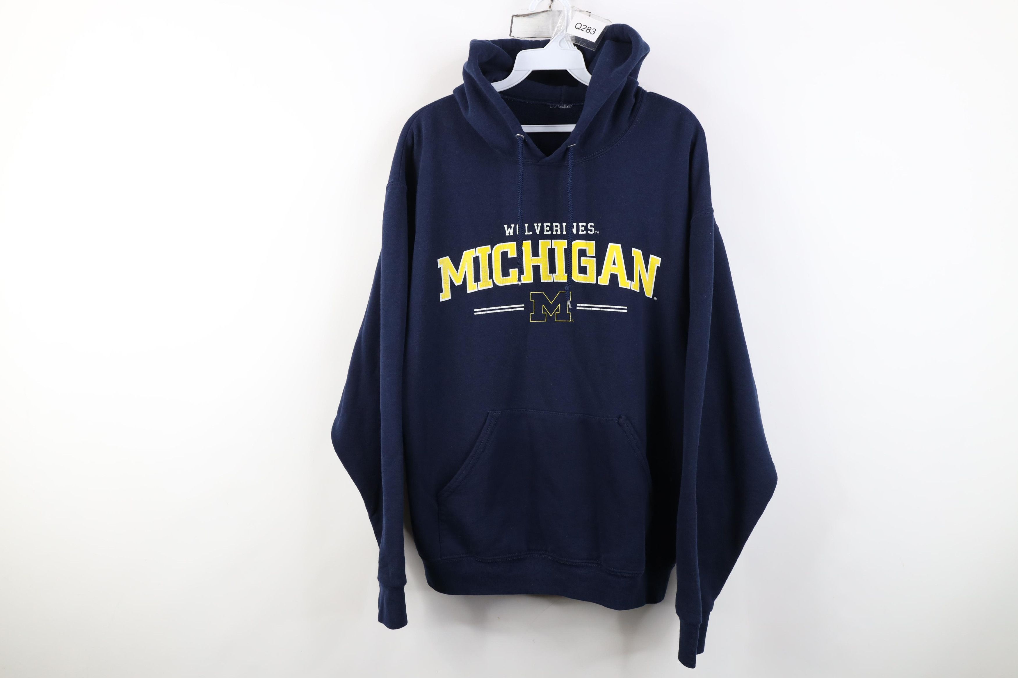 Vintage Vintage 90s University of Michigan Hoodie Sweatshirt Blue Size US L / EU 52-54 / 3 - 1 Thumbnail