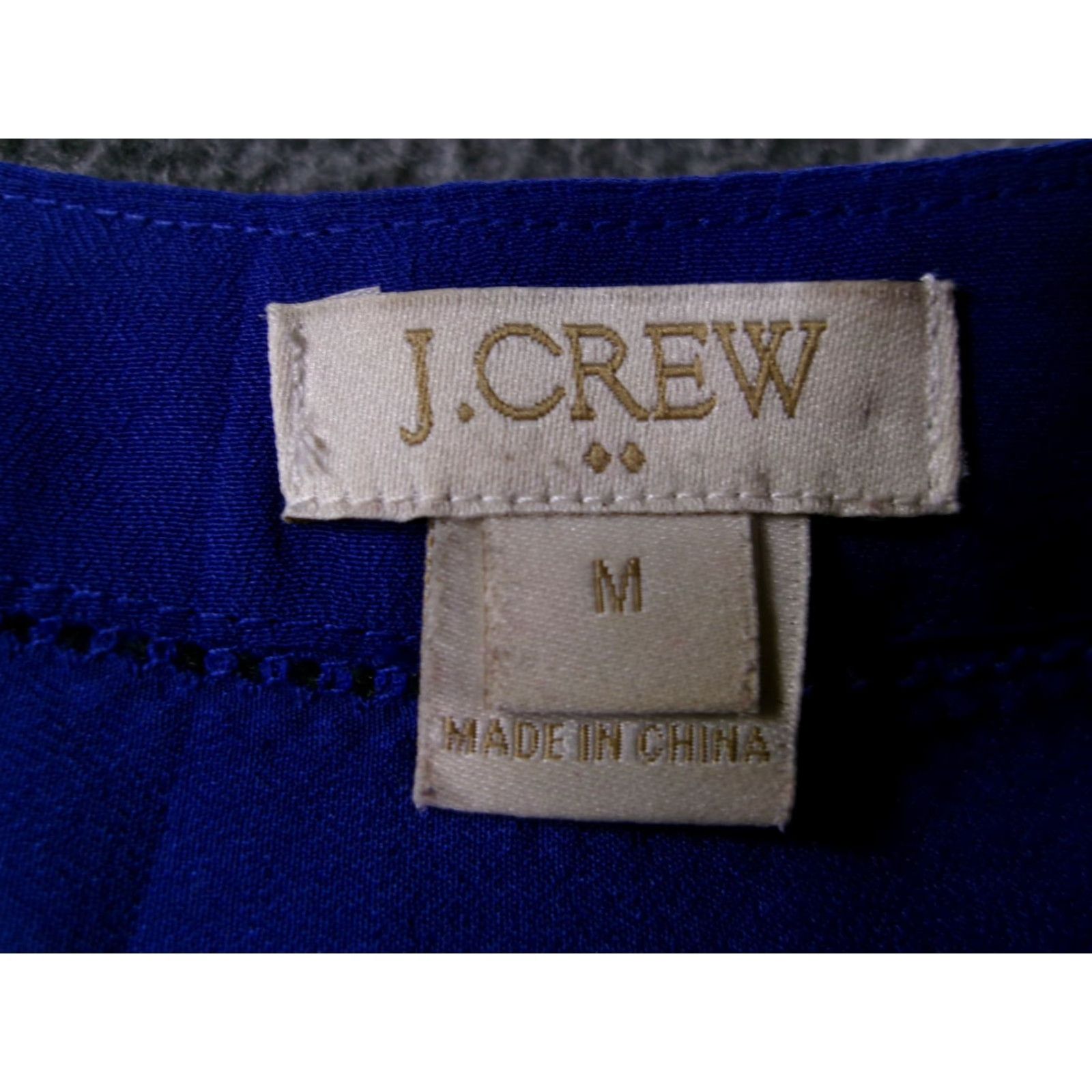 J.Crew J.Crew Blouse Womens M V-Neck Long Sleeve Pleated Front Button Cuff Royal Blue Size M / US 6-8 / IT 42-44 - 6 Thumbnail