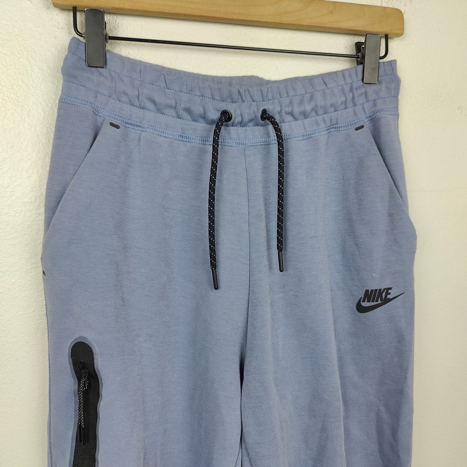 Nike Nike Tech Fleece Joggers Womens Small Lilac Purple Size 28" / US 6 / IT 42 - 2 Thumbnail