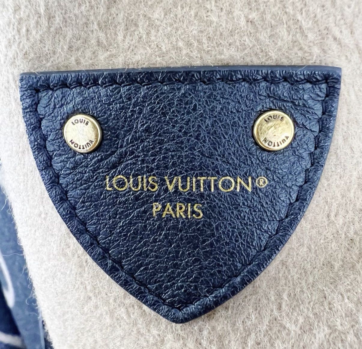 Louis Vuitton LOUIS VUITTON monogram print hooded lapel bathrobe coat K12 Size XS / US 0-2 / IT 36-38 - 7 Thumbnail