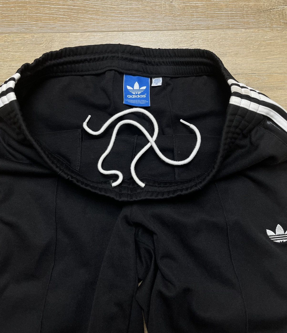 Adidas ADIDAS STYLE BAGGY TRACK PANTS HYPE SWEATPANTS Size US 36 / EU 52 - 6 Thumbnail