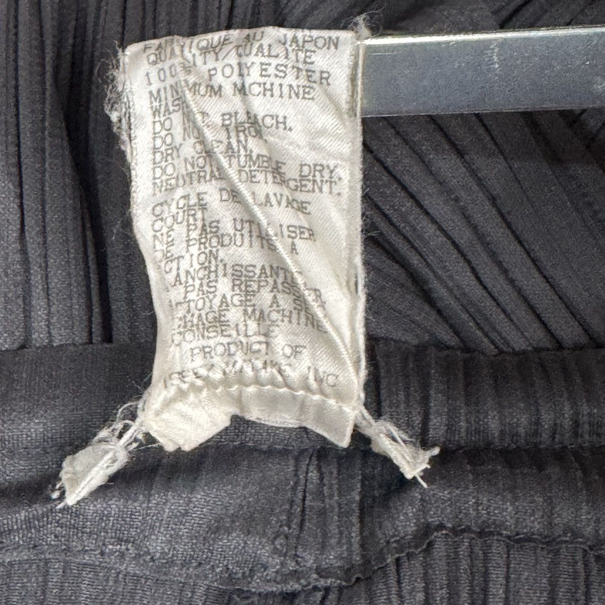 Pleats Please Issey Miyake Pleats Please - Issey Miyake - Pleated Gray Pants Size 23" - 8 Thumbnail
