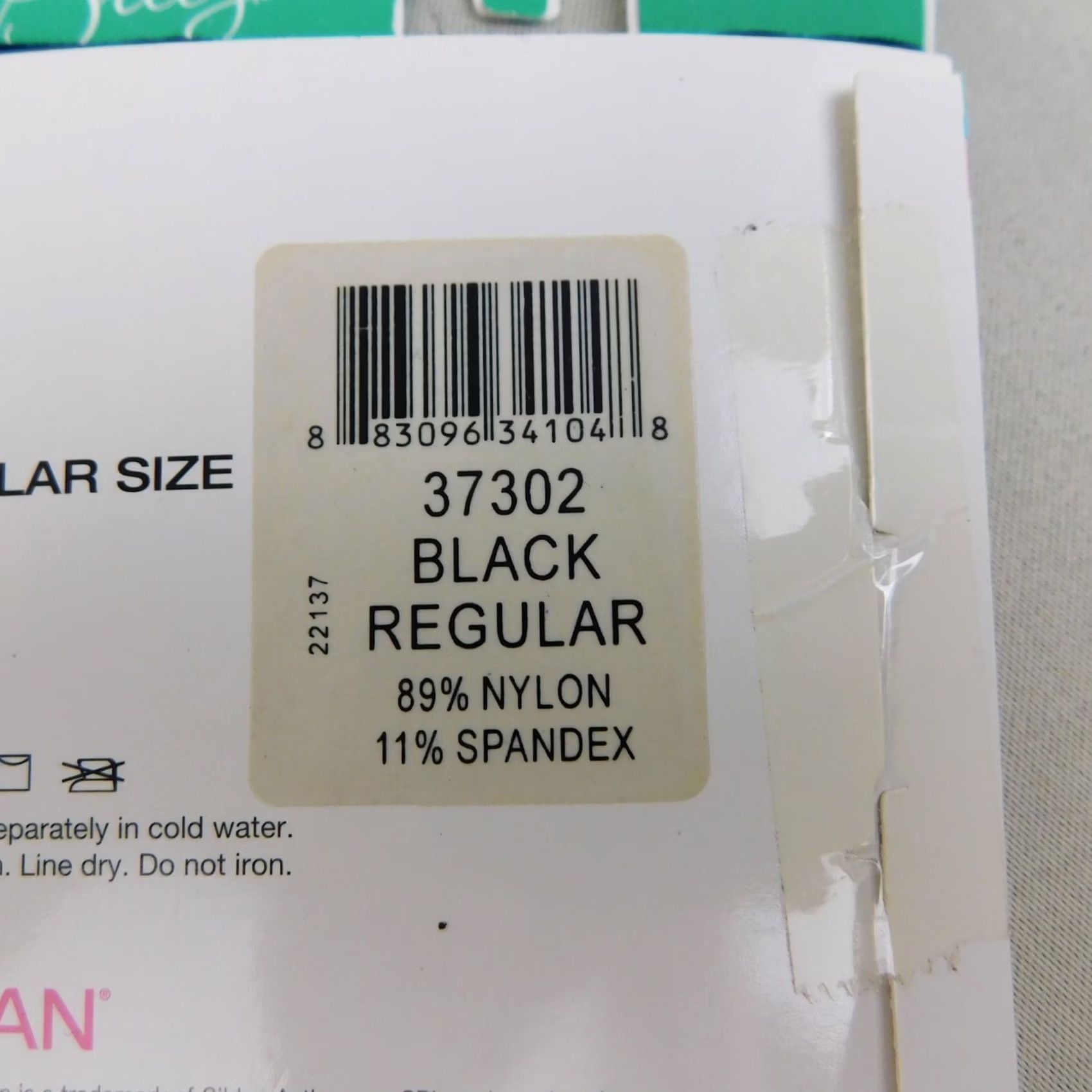 Gildan Gildan Black Sheer Breeze 37302 Trouser Socks Knee High Comfort Band Dress Socks Women Regular Size 42" / US 20 - 7 Thumbnail
