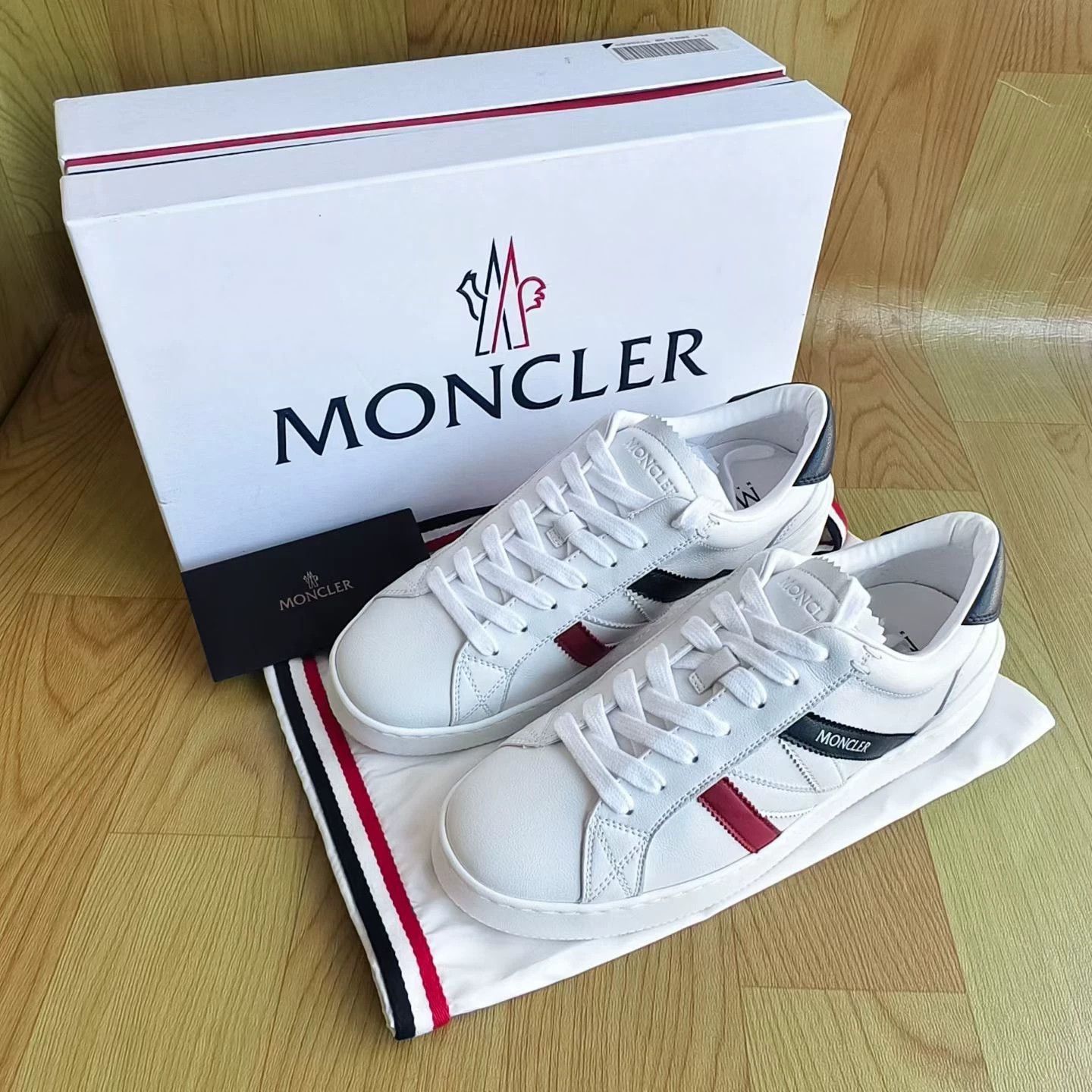 Moncler Moncler Striped Logo Sneakers Size US 7.5 / EU 40-41 - 8 Thumbnail