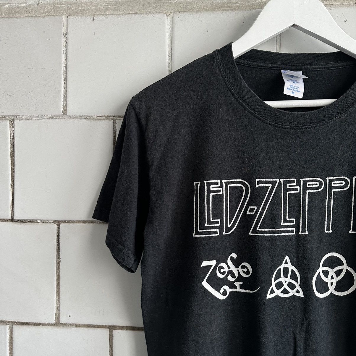 Led Zeppelin Vintage Japanese Style Led Zeppelin T-shirts Big Logo Y2K Size US S / EU 44-46 / 1 - 5 Thumbnail