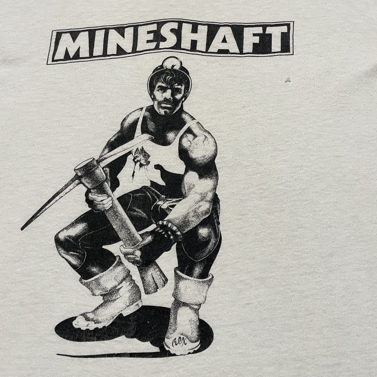 Vintage Vintage 80s Mineshaft Gay Leather Bar T-shirt Size US M / EU 48-50 / 2 - 2 Thumbnail
