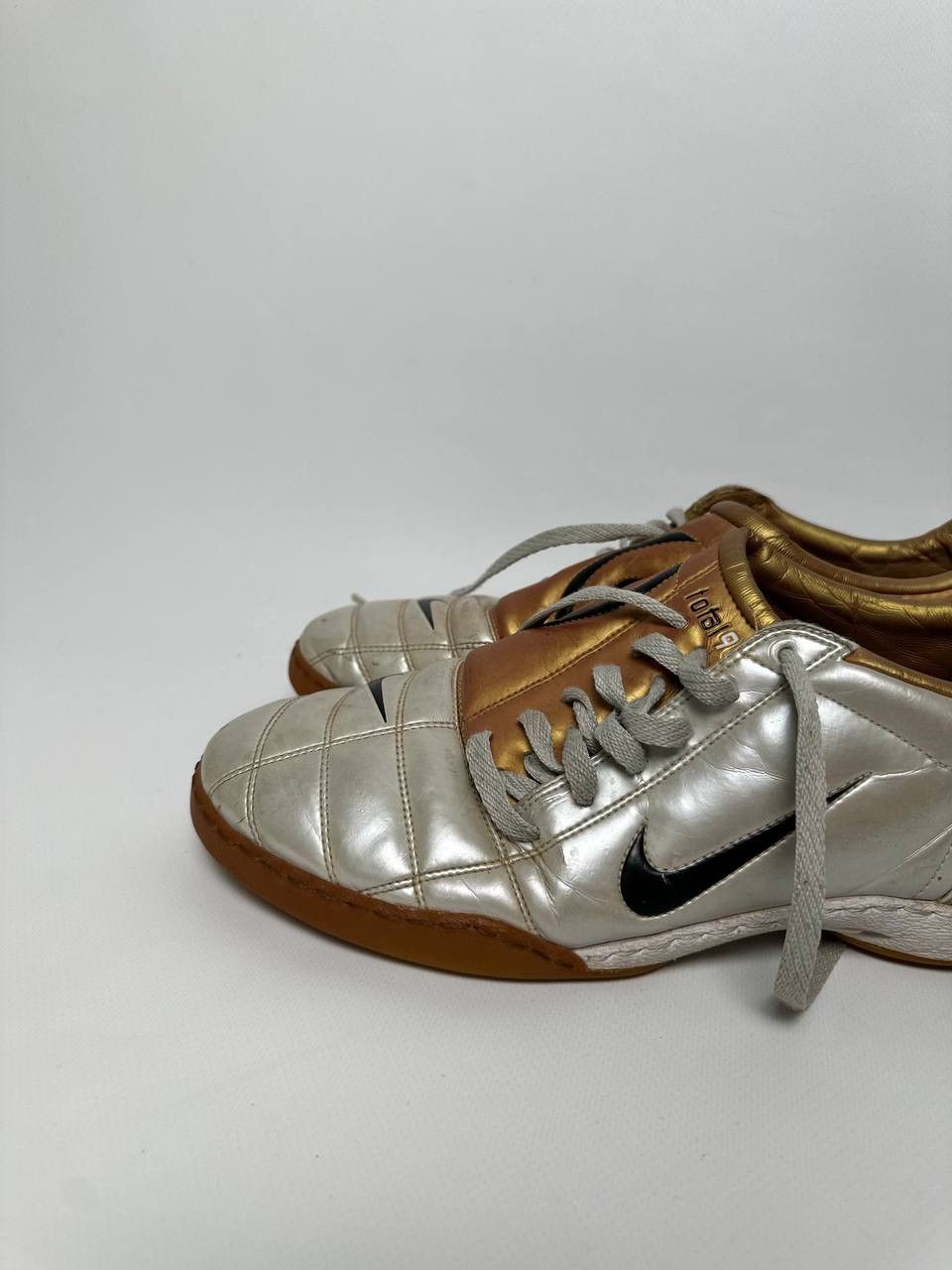 Nike 00s Nike Total 90 III TF Rare Shoes IC Indoor Football Size US 11.5 / EU 44-45 - 7 Thumbnail