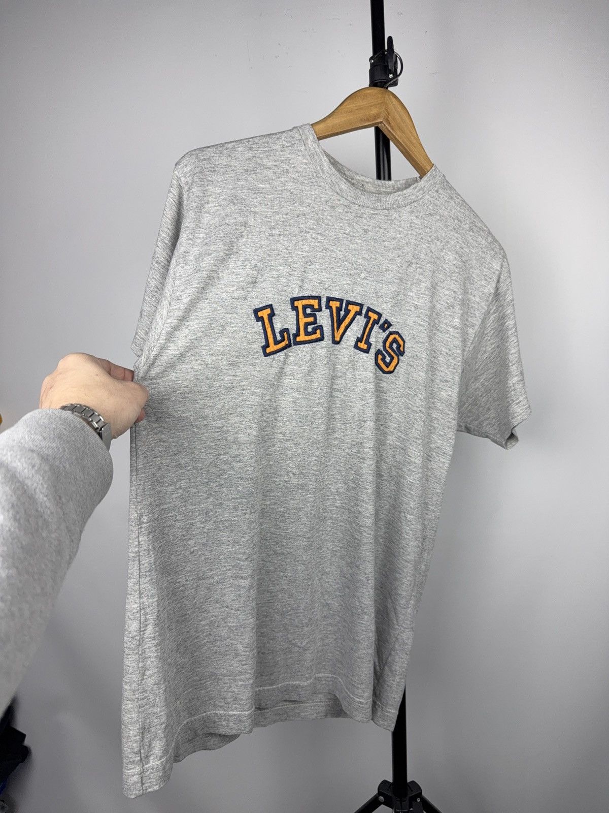 Levi's 90s Levi’s USA Grey Varsity Arch Logo T-Shirt Casual Basic Size US S / EU 44-46 / 1 - 2 Thumbnail