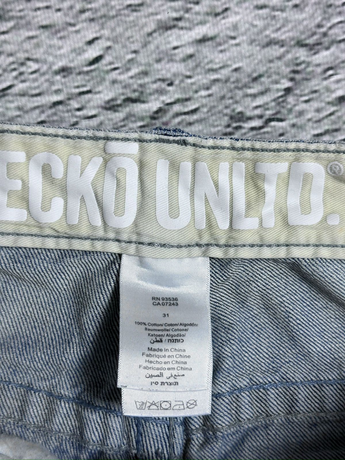 Ecko Unltd. Ecko Vitage jeans denim baggy pants Y2K print Size US 31 - 10 Thumbnail