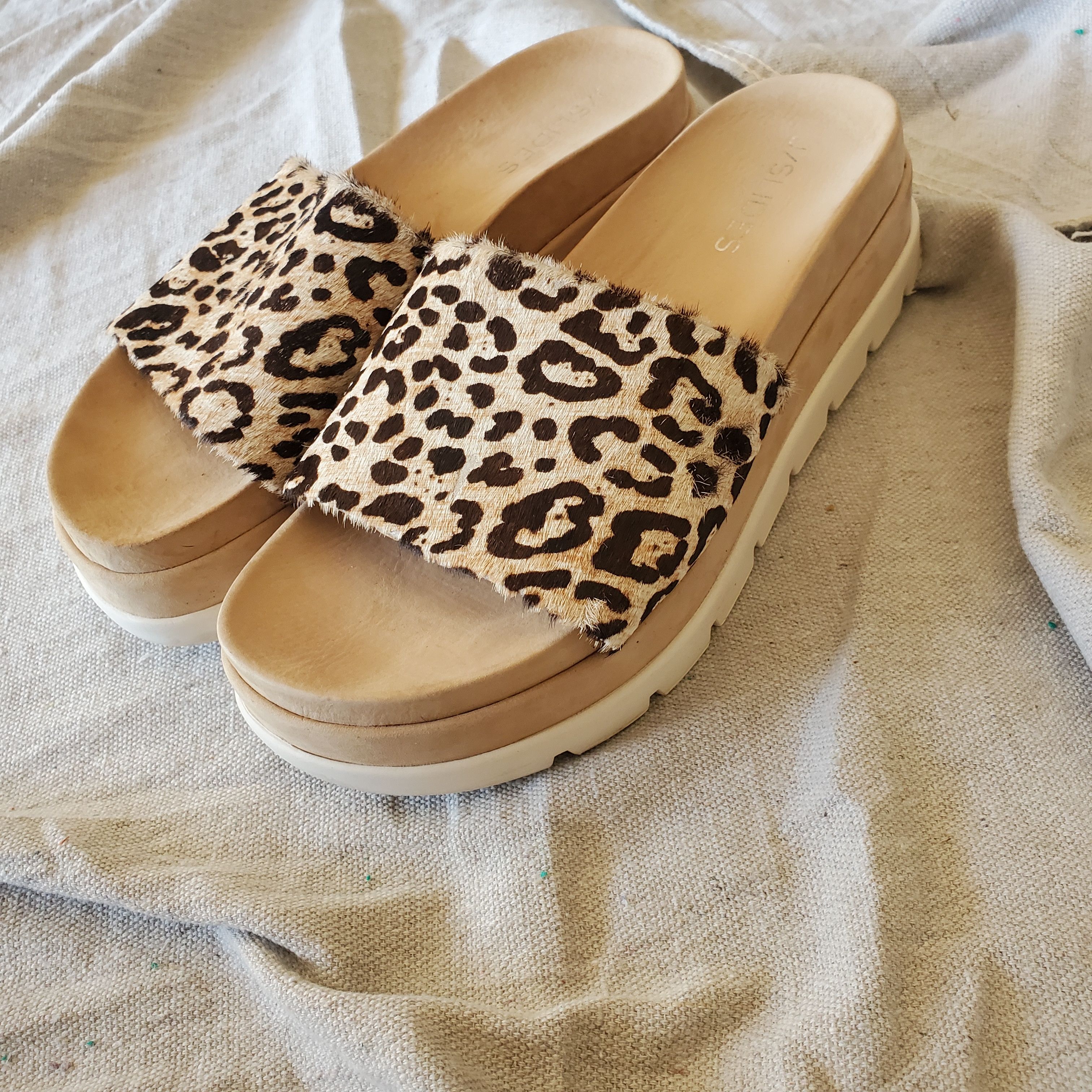 J/Slides J/Slides Leopard Print Calf Hair Platform Leather Beige Size US 8 / IT 38 - 1 Thumbnail