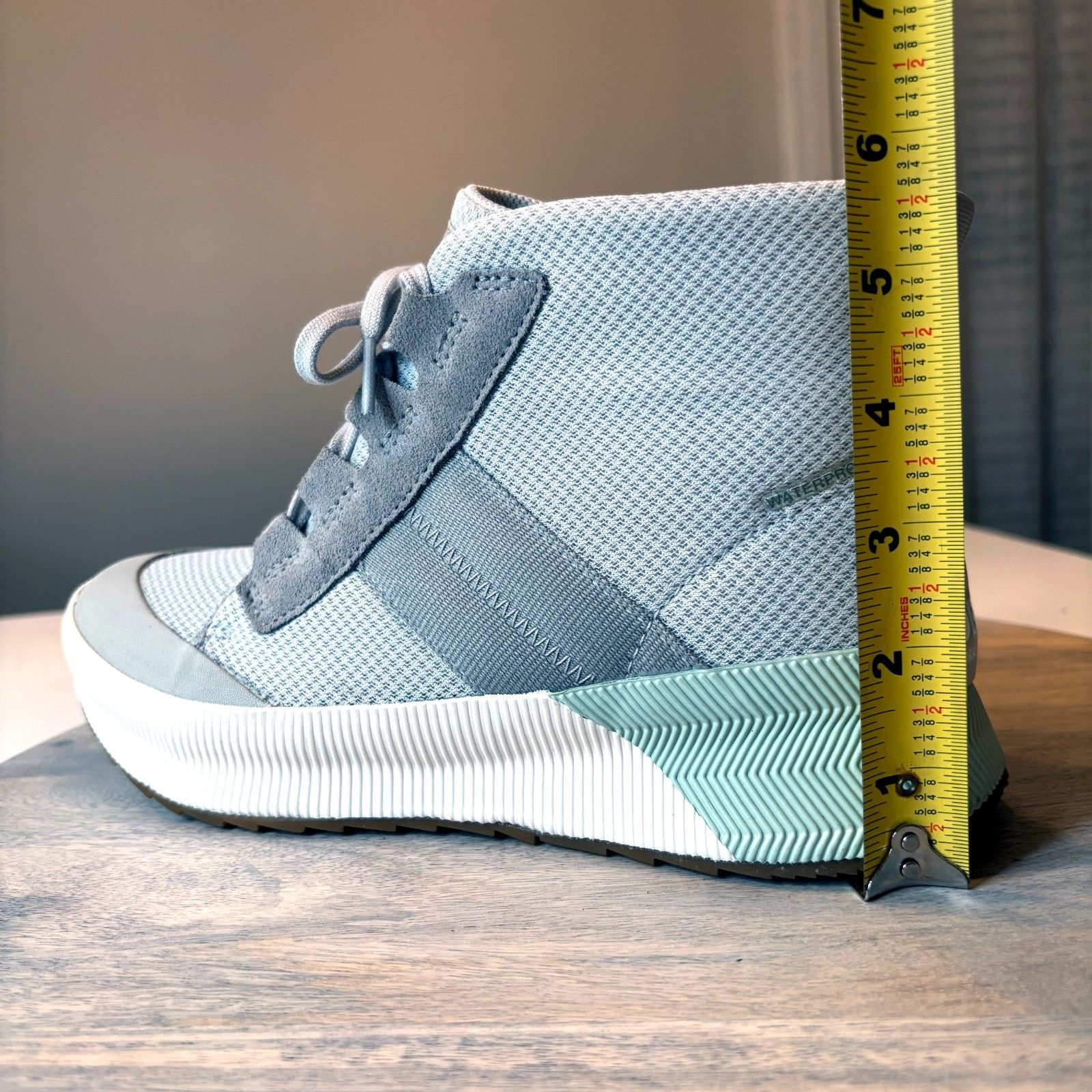 SOREL Sorel Out N About III Sneakers Sz 10 Gray Mid Top NL4861-009 Size US 10 / IT 40 - 11 Thumbnail