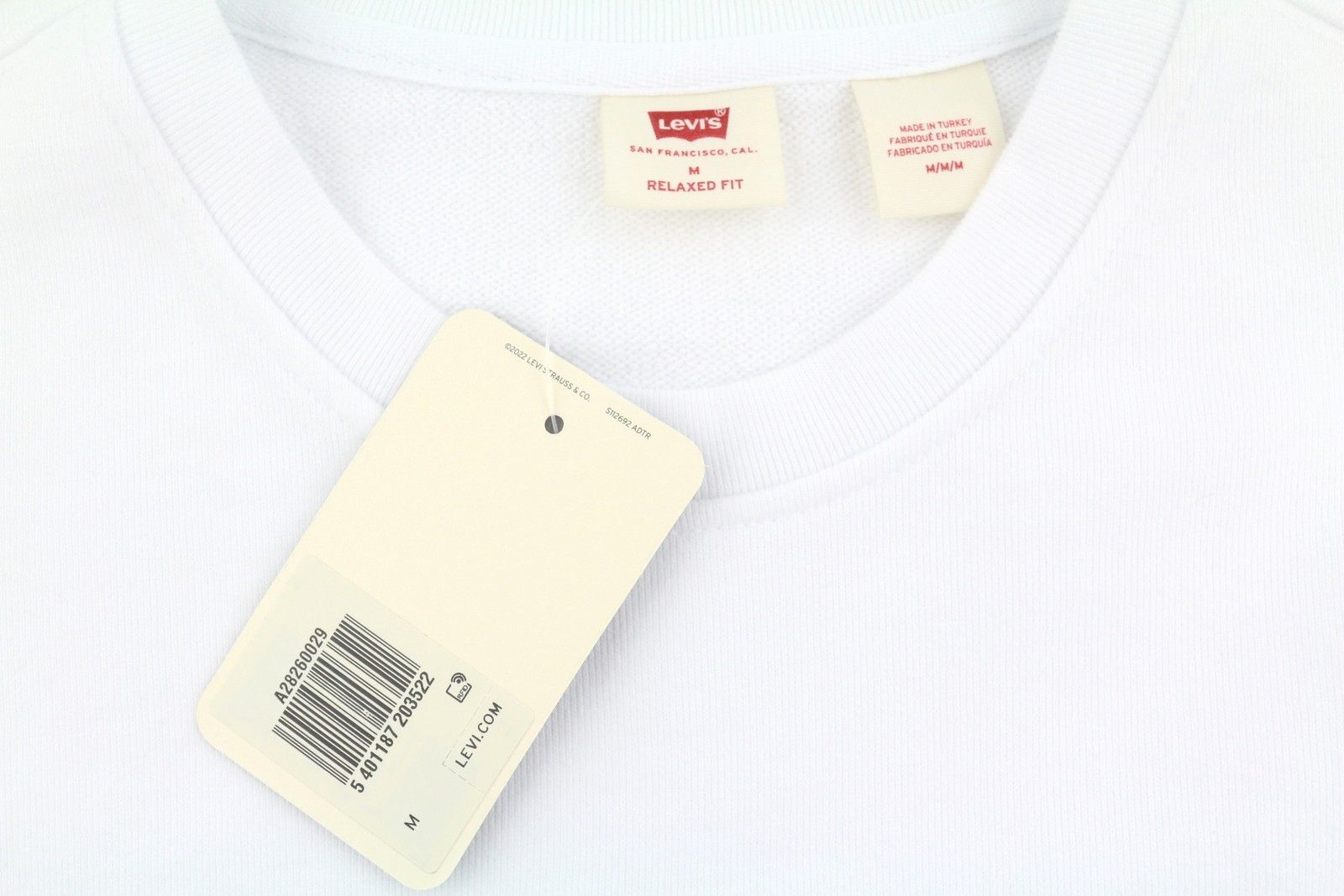 Levi's RELAXED FIT M White Graphic Logo Crew Pullover 87099 Size US M / EU 48-50 / 2 - 9 Thumbnail