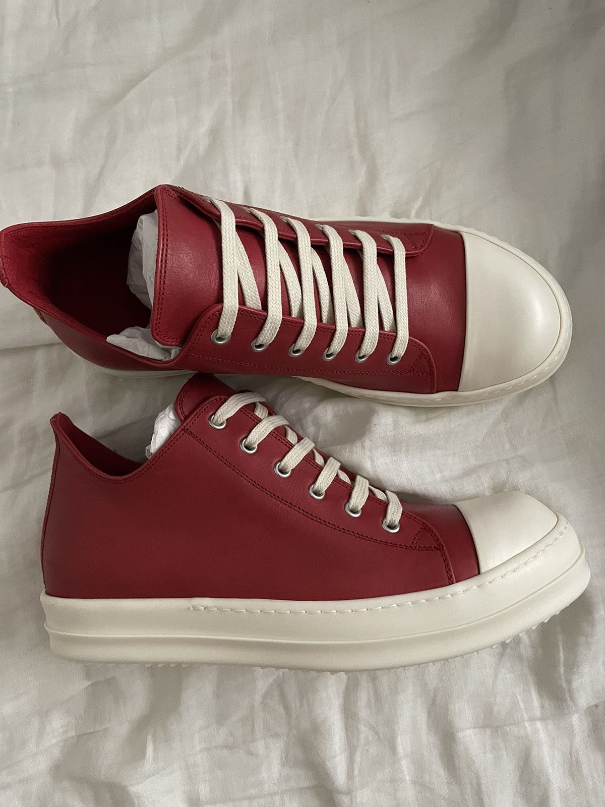 Low Ramones in Pearl/Milk – SVRN