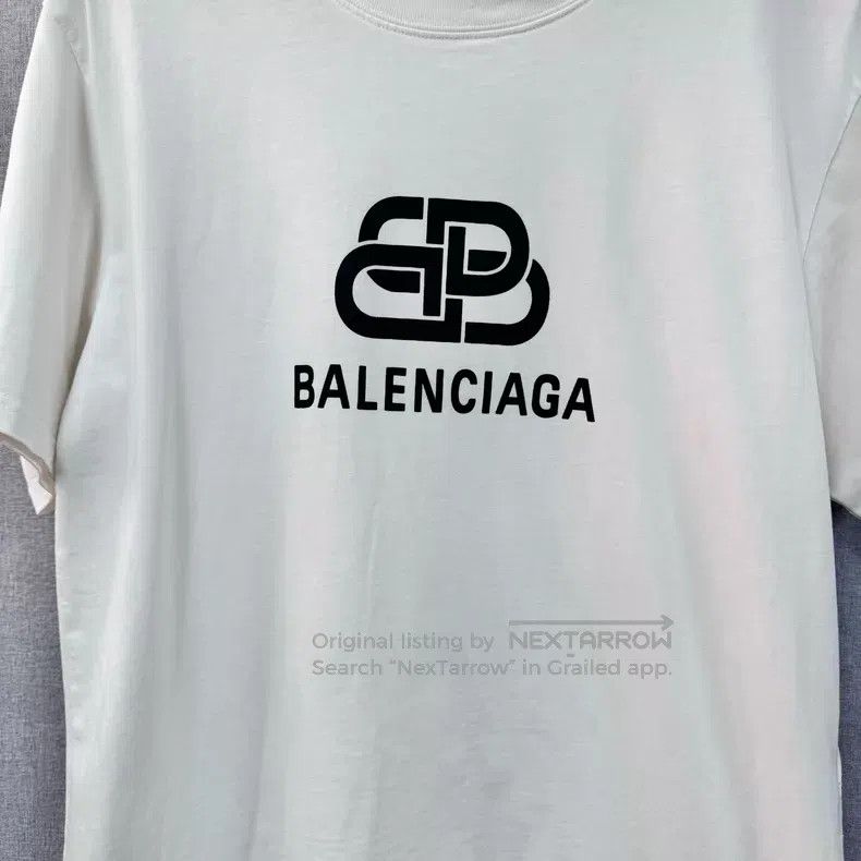 Balenciaga Balenciaga Buckle Double Ring Short Sleeve Size US S / EU 44-46 / 1 - 3 Thumbnail