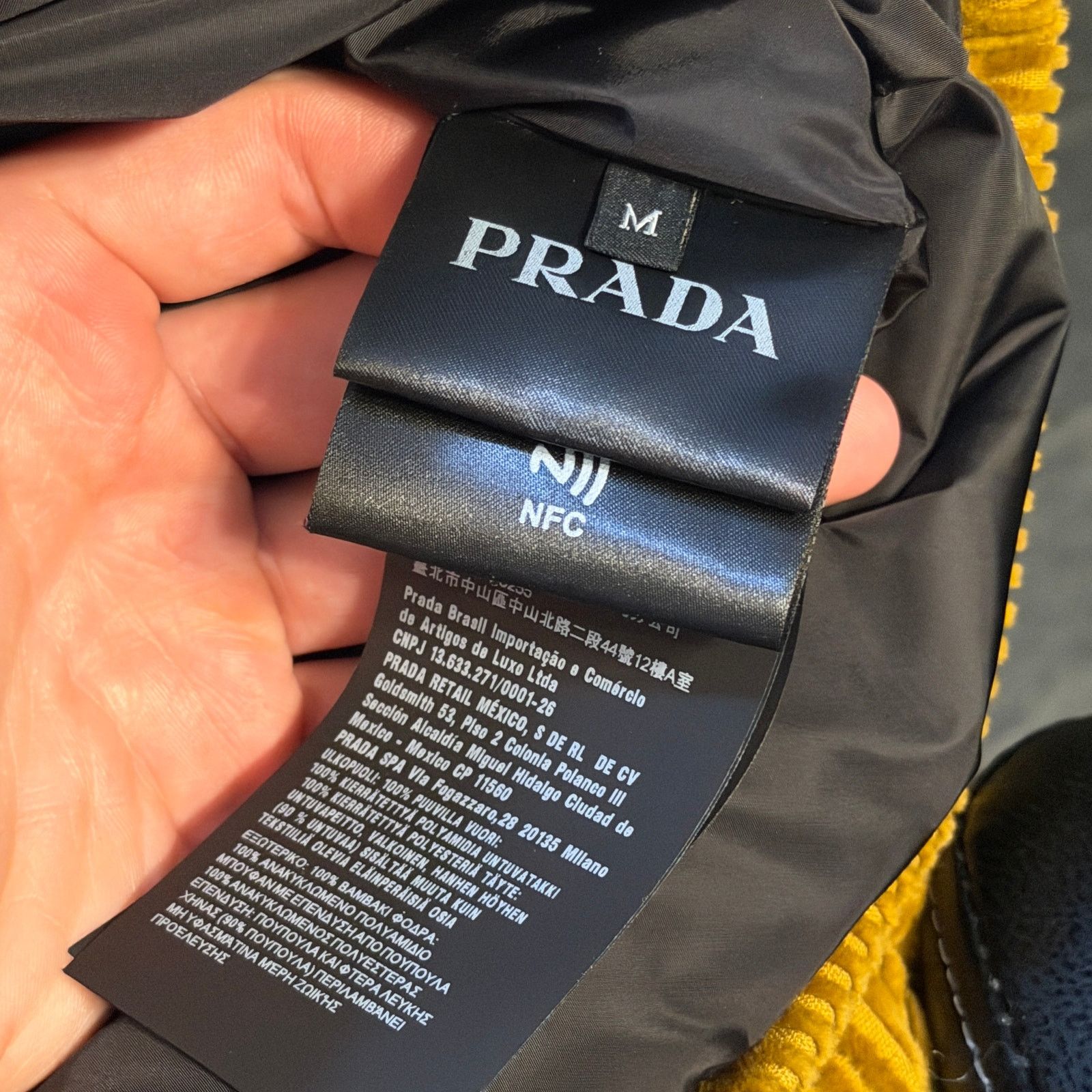 Prada Prada Corduroy Puffer Vest Size US M / EU 48-50 / 2 - 5 Thumbnail