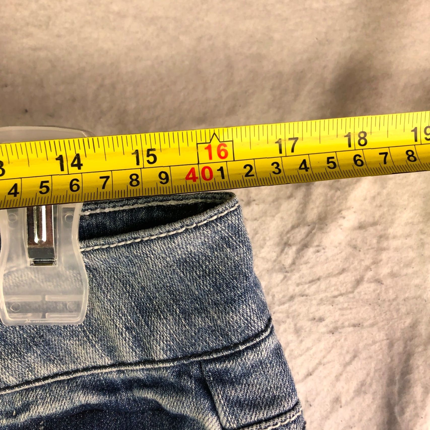 Denime Red Rivet Womens Jeans Mid Rise Medium Wash Blue Denim Size 11 Straight Cotton Denim 29in Inseam Womens Size 32" / US 10 / IT 46 - 2 Thumbnail