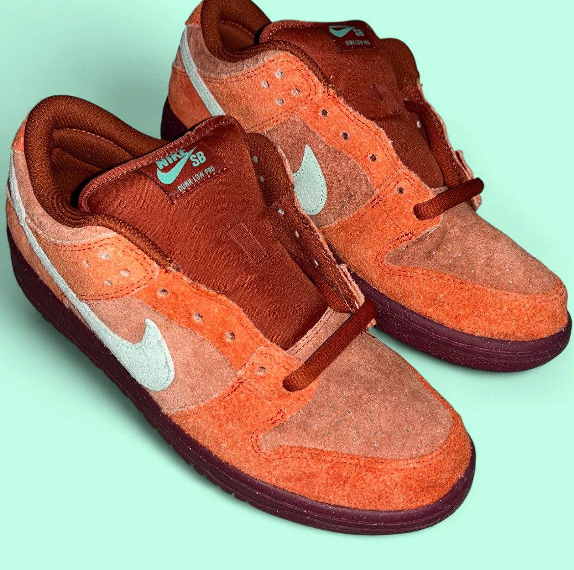 Nike SB Nike Dunk Sb Low “Mystic Red” Size US 9.5 / EU 42-43 - 2 Thumbnail